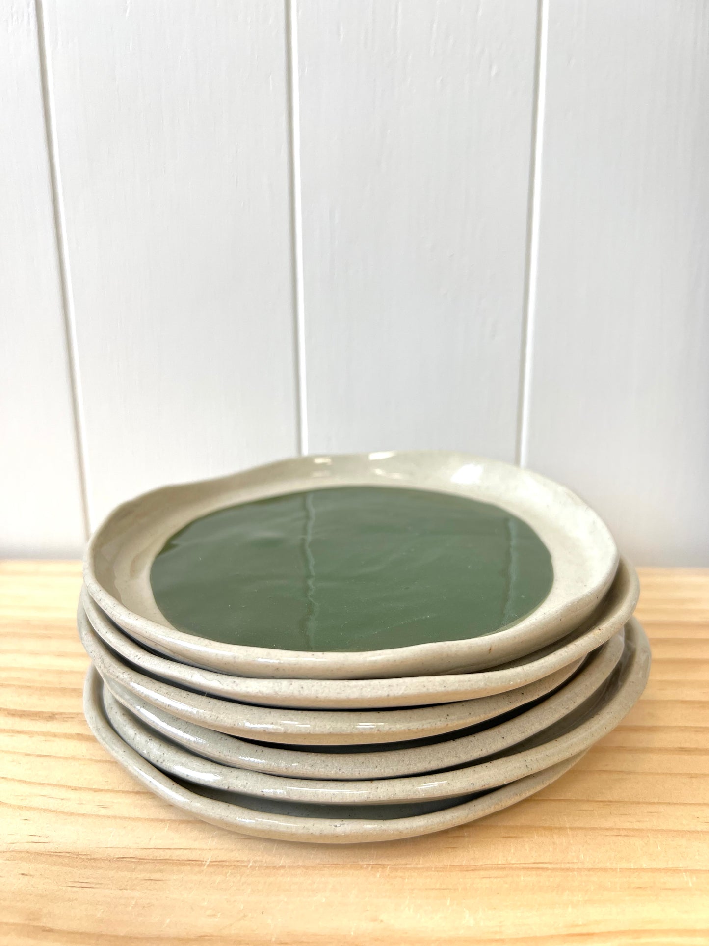 Large Handmade Ceramic Round Plate - Dark Green