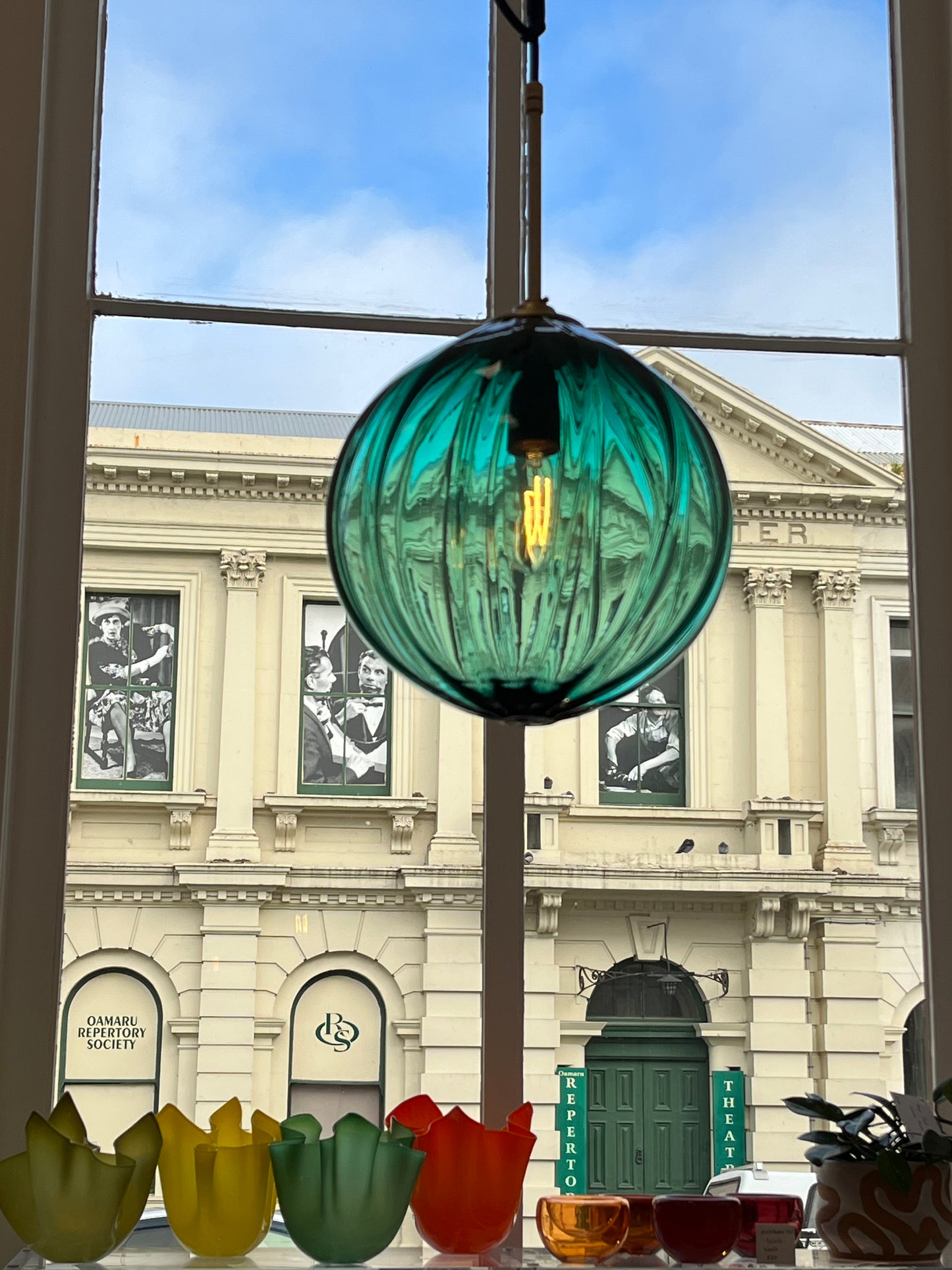 Handblown Glass 'Dodici' pendant light - Jade - made to order