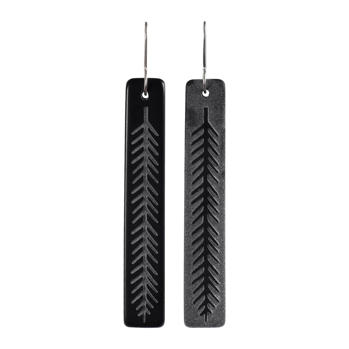 Rimu Leaf Drop Earrings - Black Glass