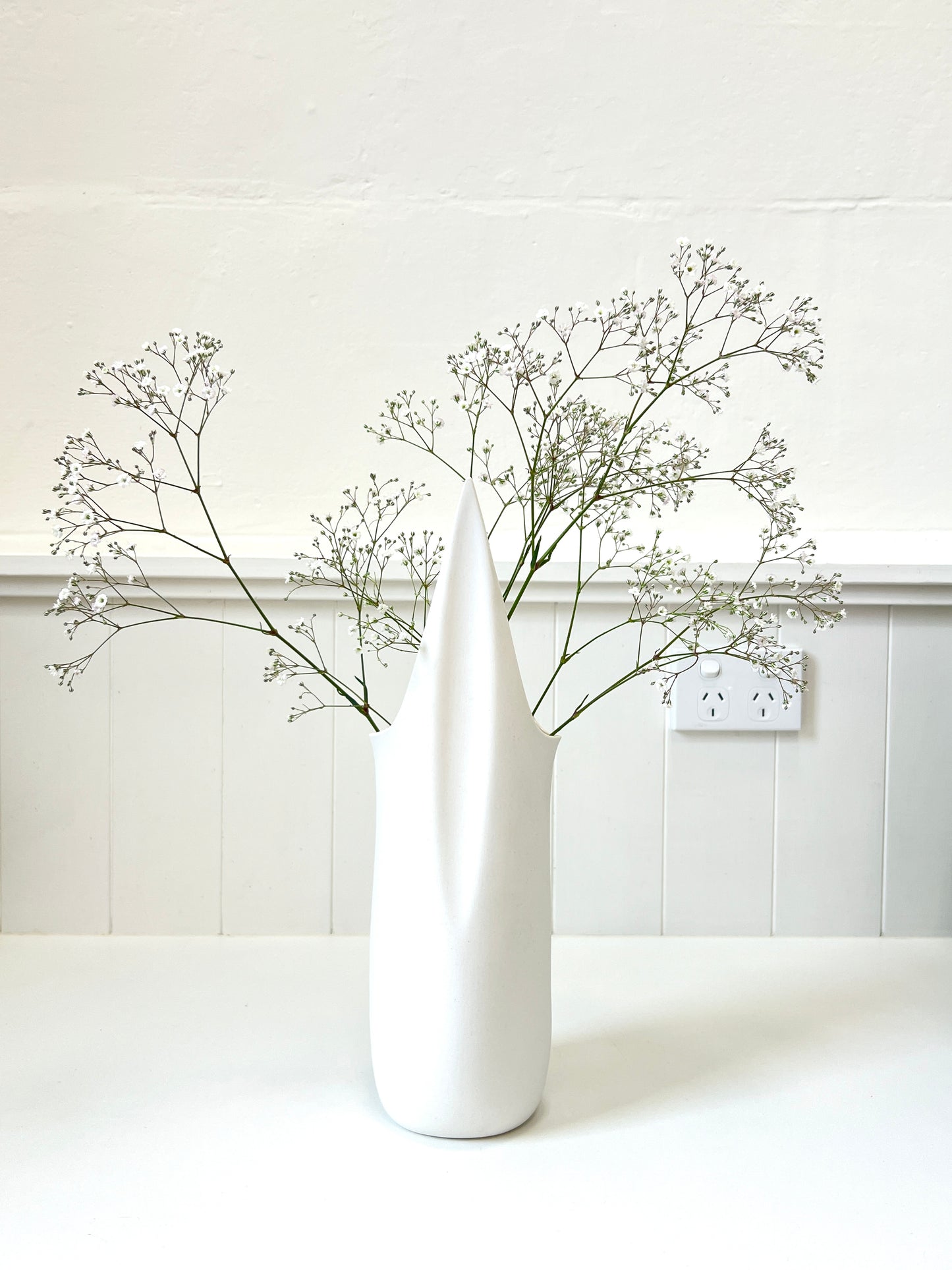Wing Water Vessel - Gloss White