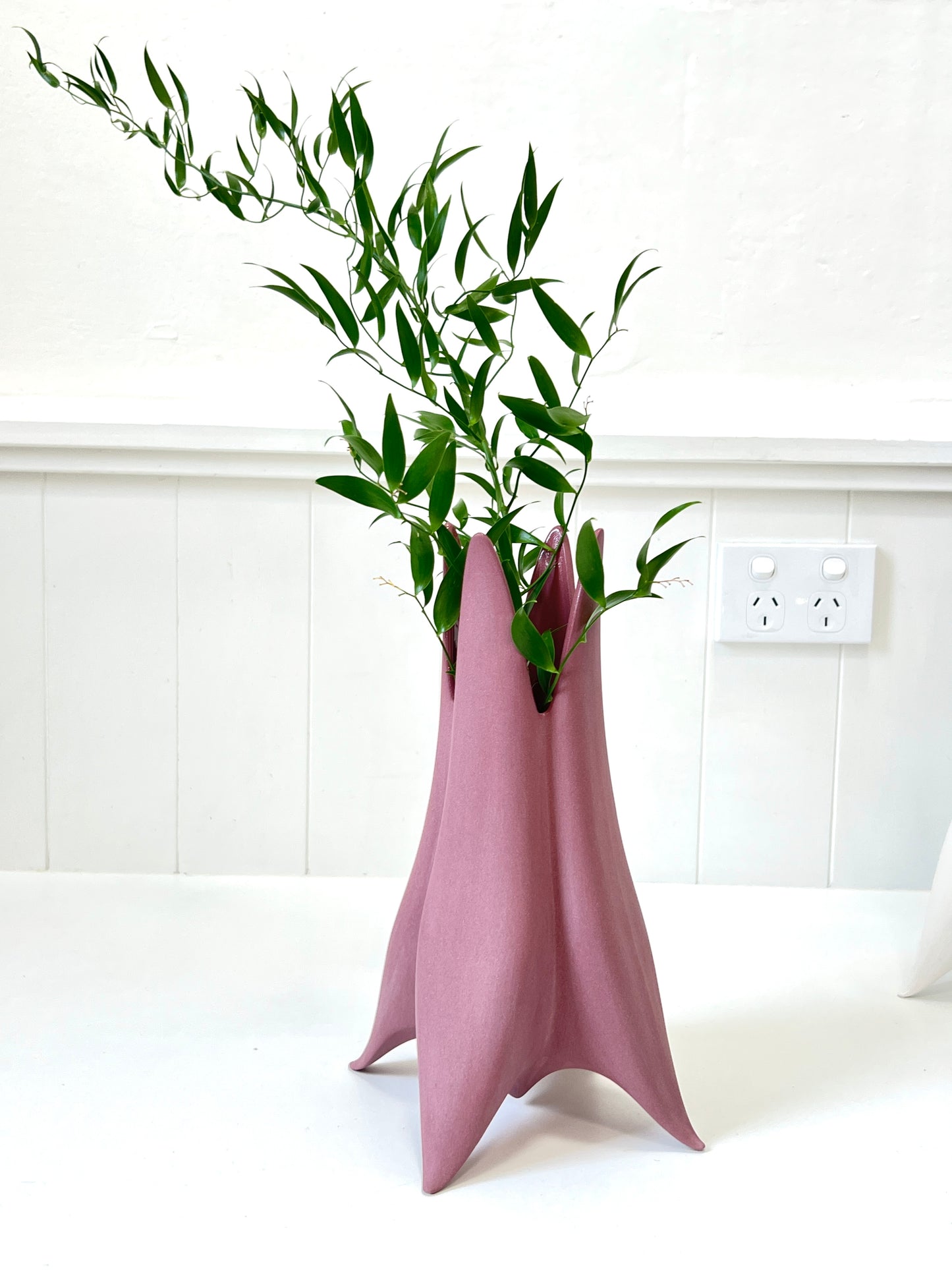 Abelia Vase - Matte Sangria