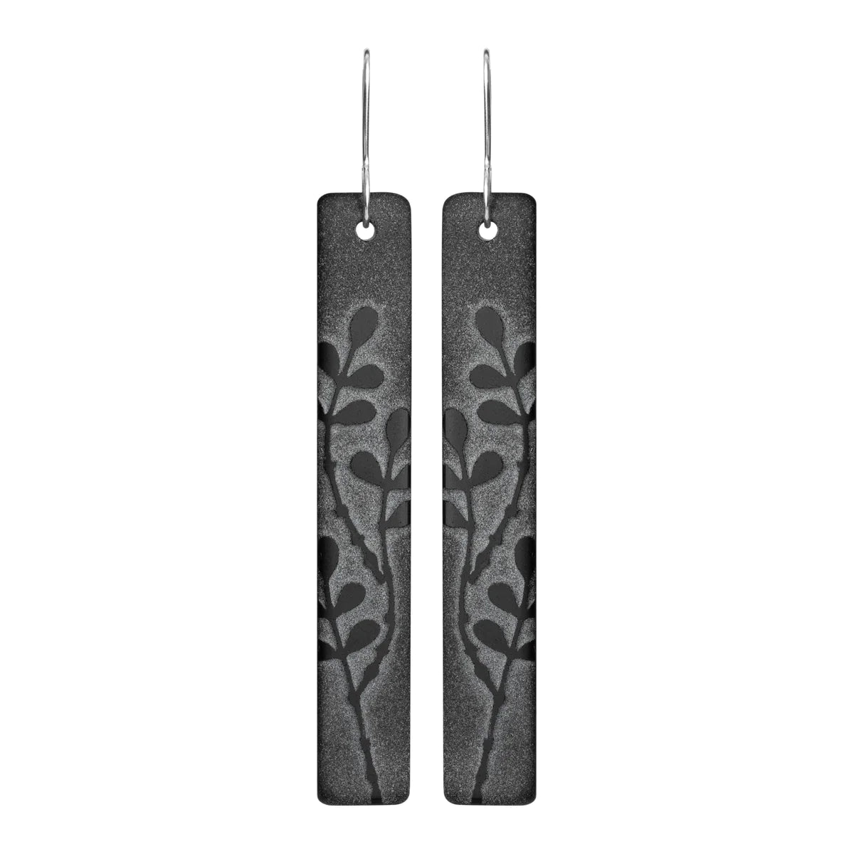 Rātā Vine Drop Earrings - Black