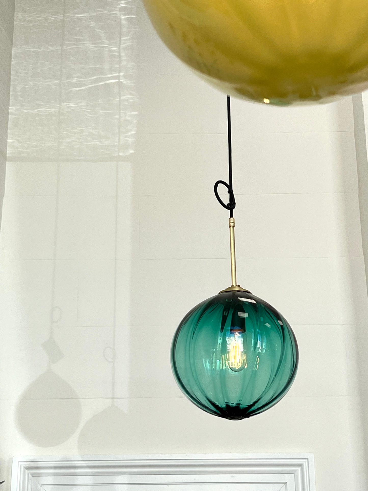 Handblown Glass 'Dodici' pendant light - Jade - made to order
