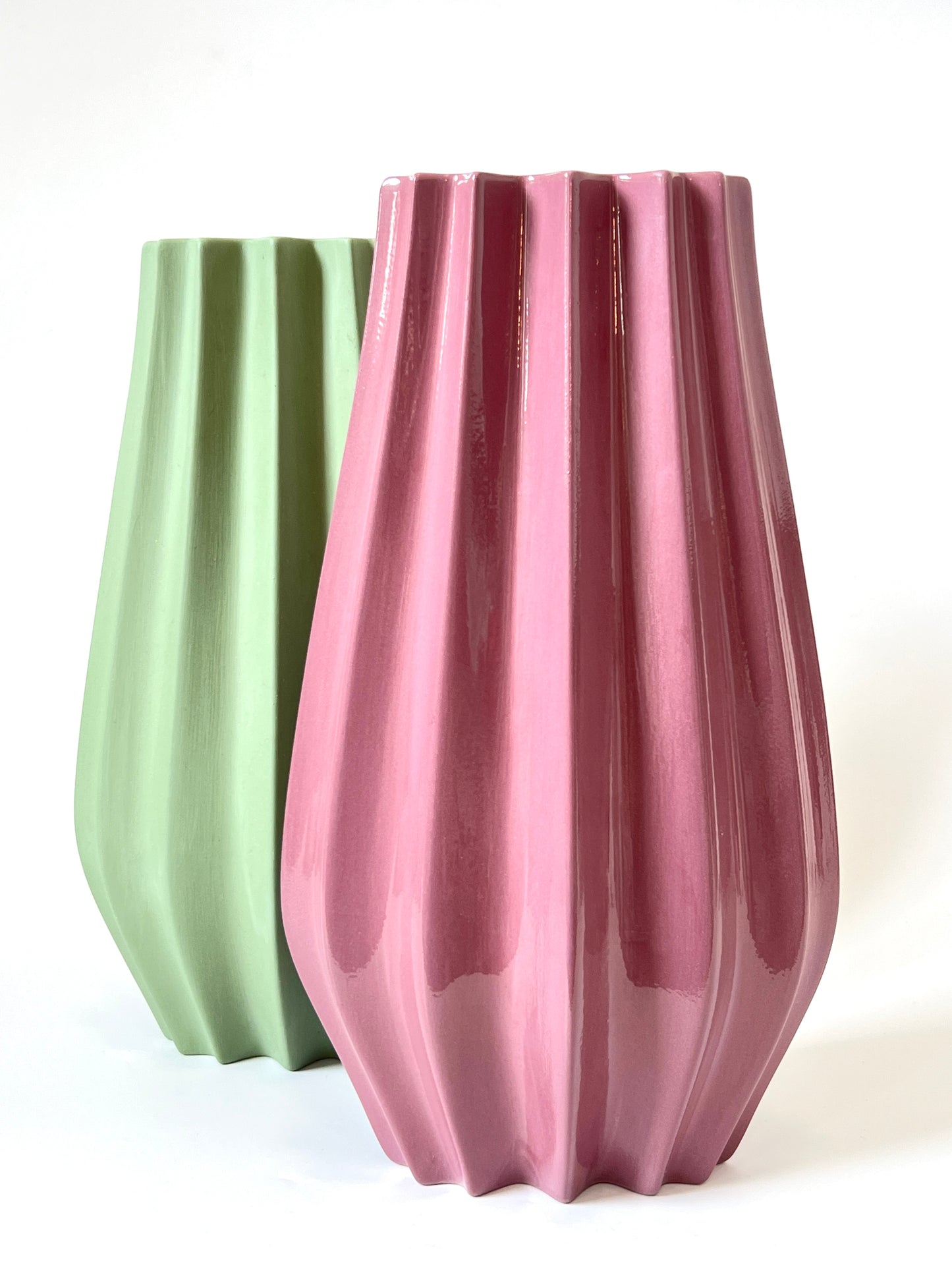 Fluted Vase - Glossy Sangria