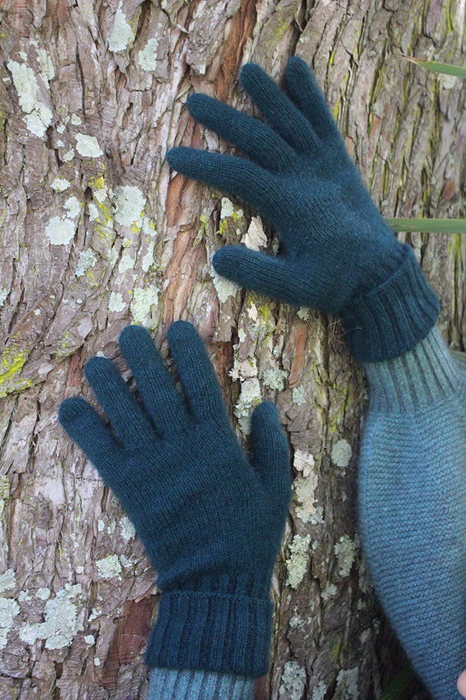 Possum Merino Turn Back Gloves - Tasman