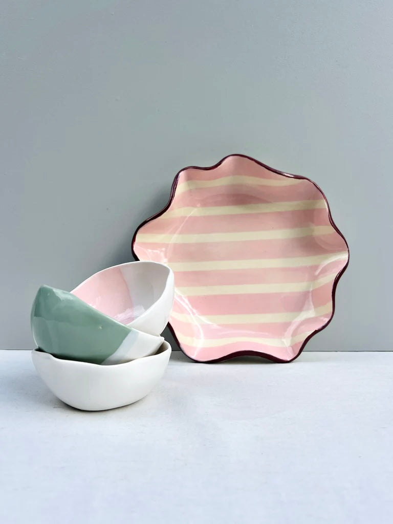 Pink and Burgundy Ceramic "Ruffle" Bowl