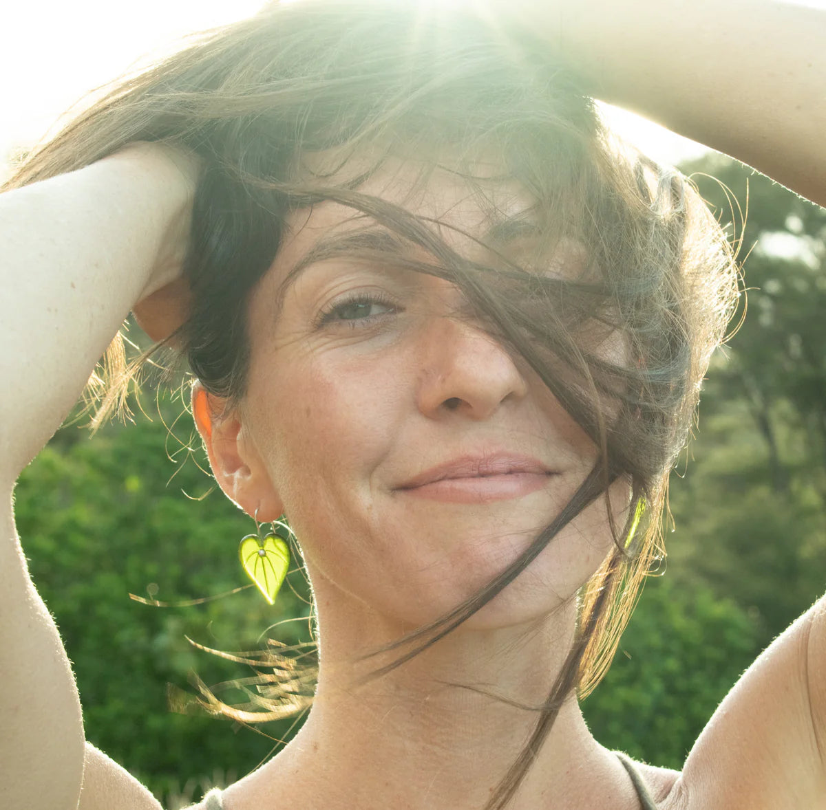 Kawakawa Leaf Earrings - Green Glass