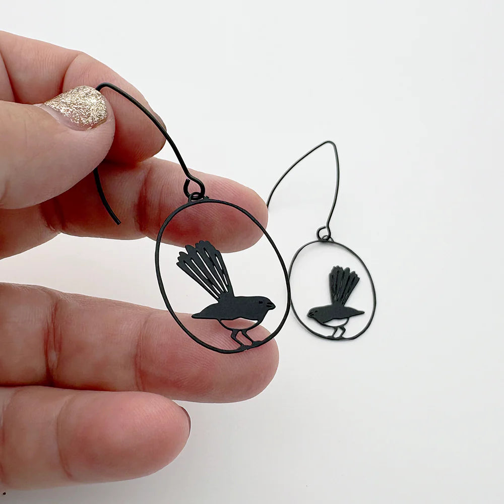 Willy Wagtail Earrings in Black