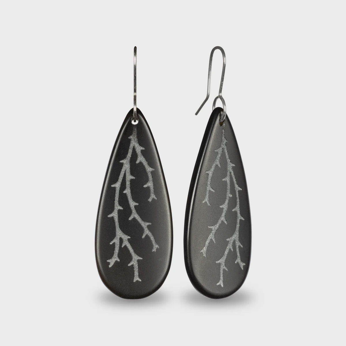 Hanging Moss Earrings - Black