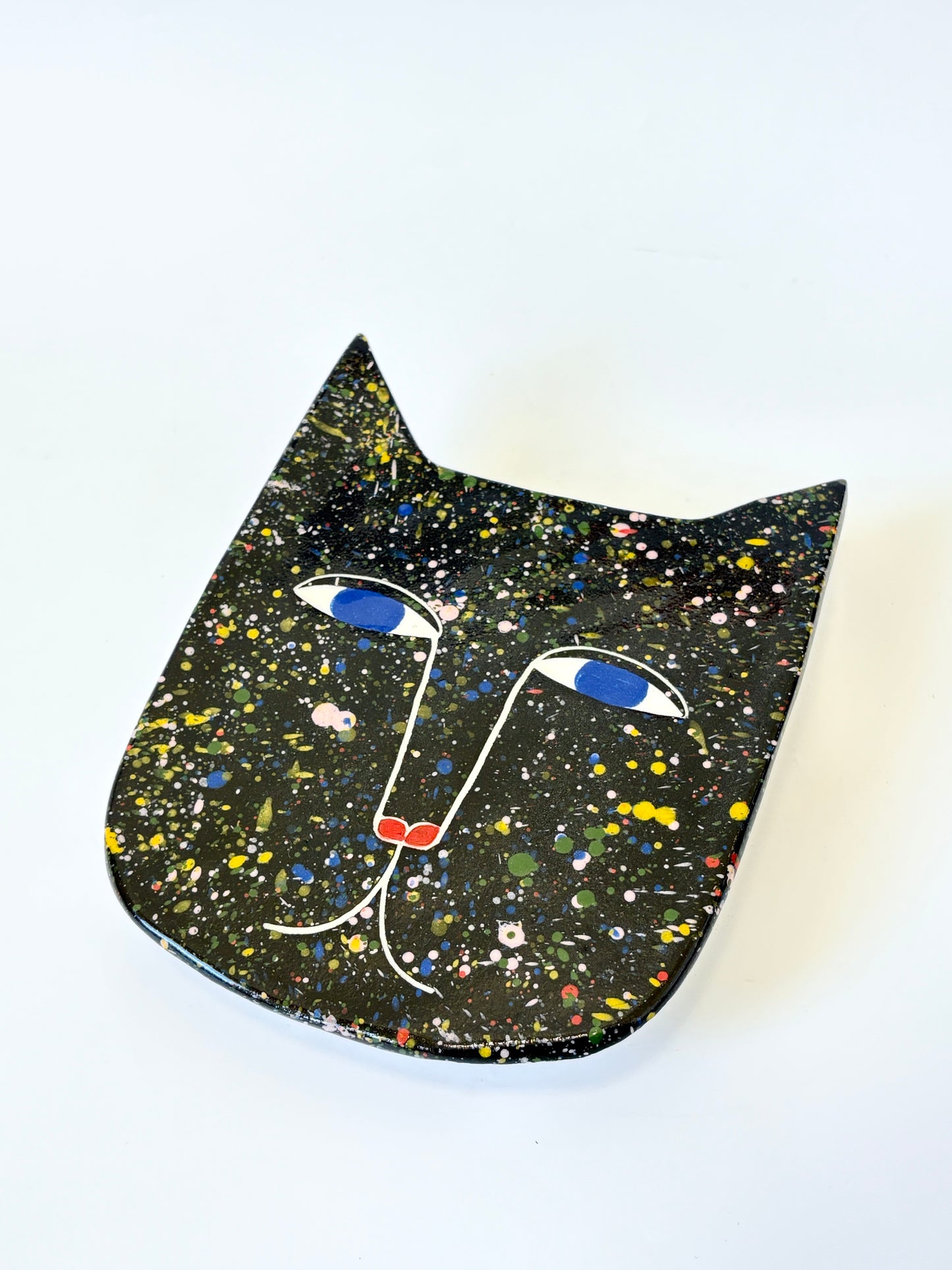 Large ceramic wall vase by studio Soph - Black Cat