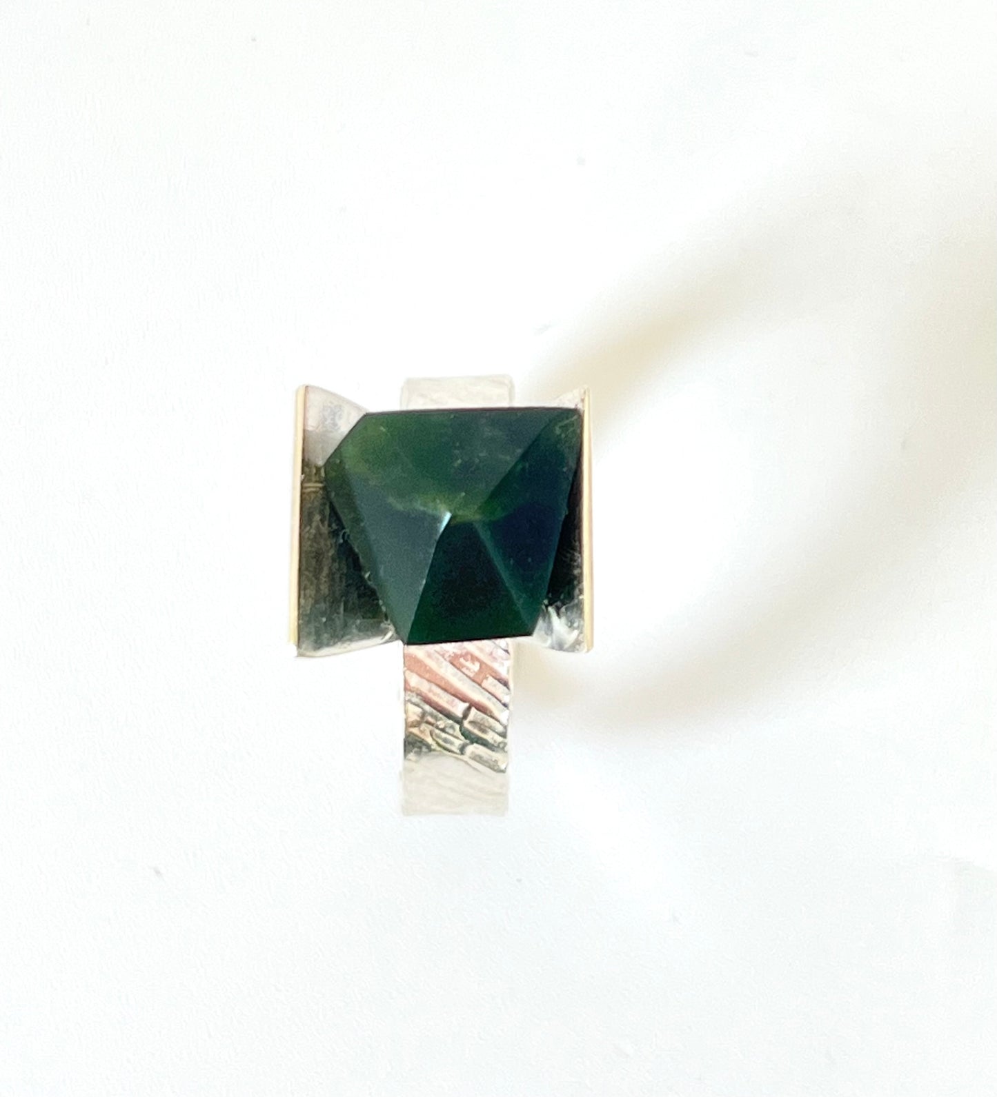 Jade & Sterling Silver Irregular Facet V Ring (RI-FC4)