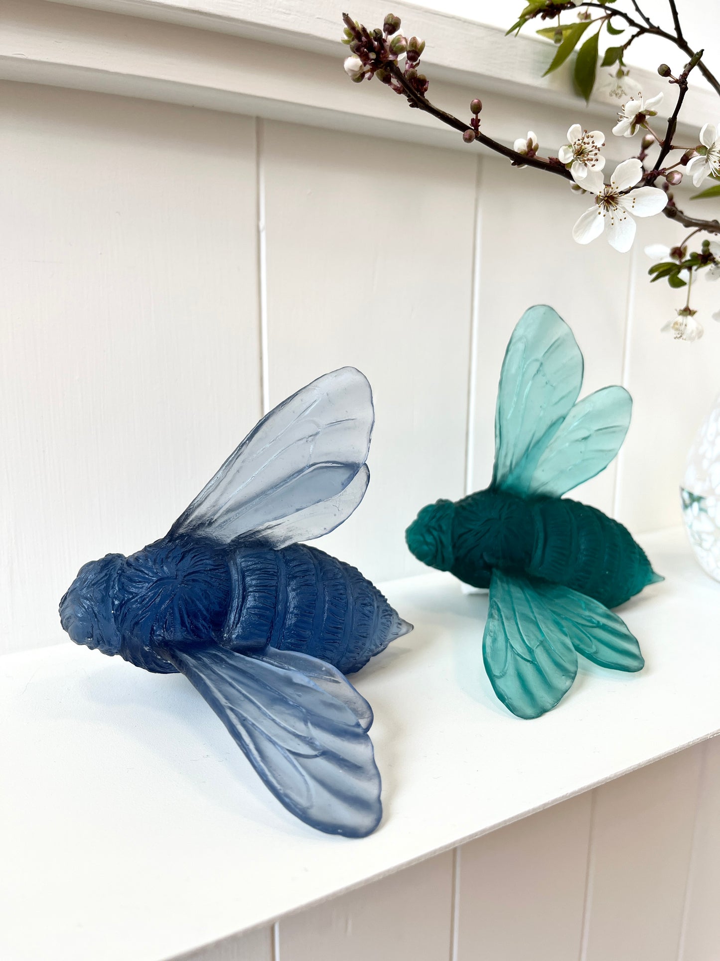 Bee - Steel Blue