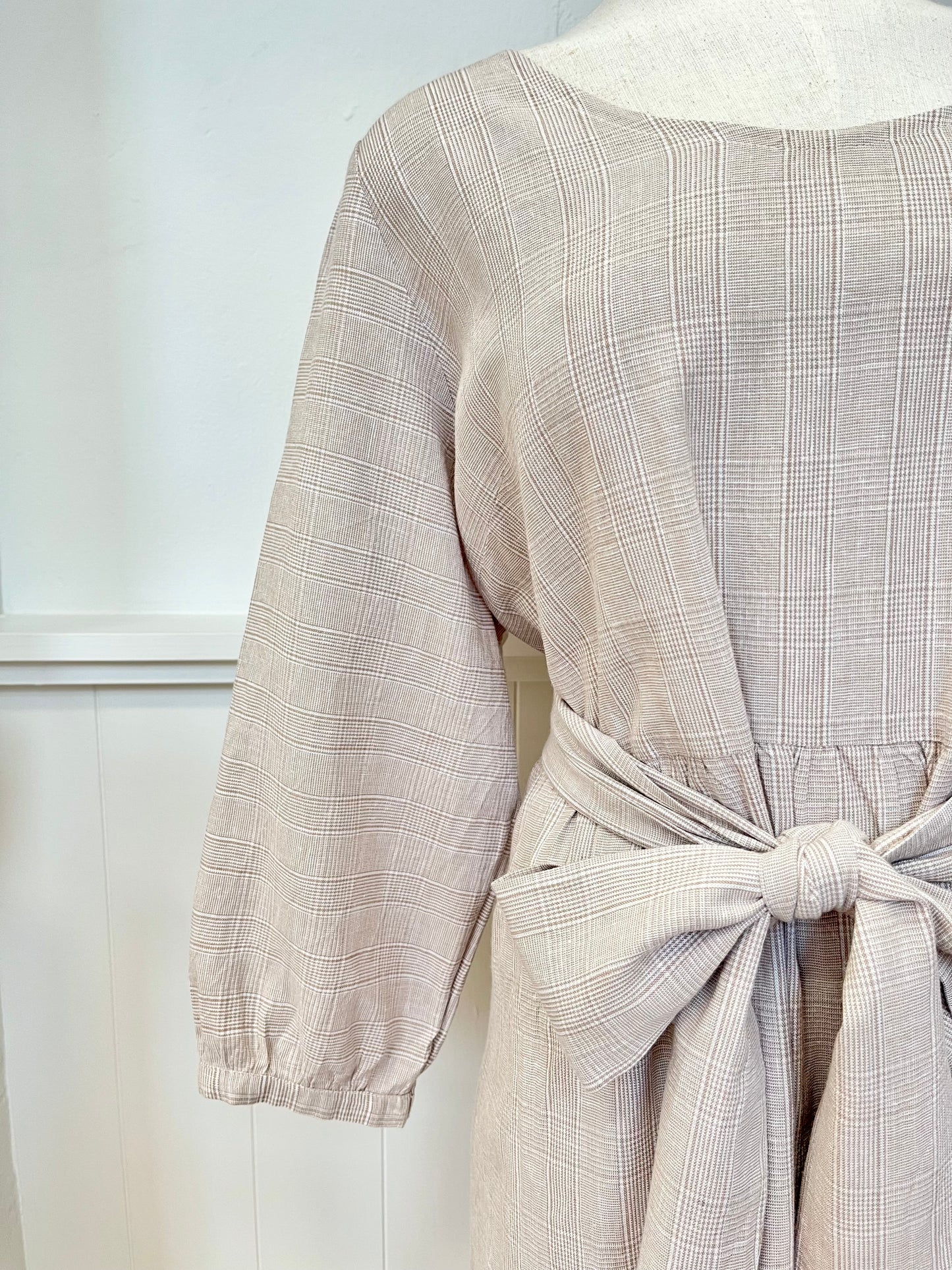 Long Sleeve Mollie Dress - Beige Check