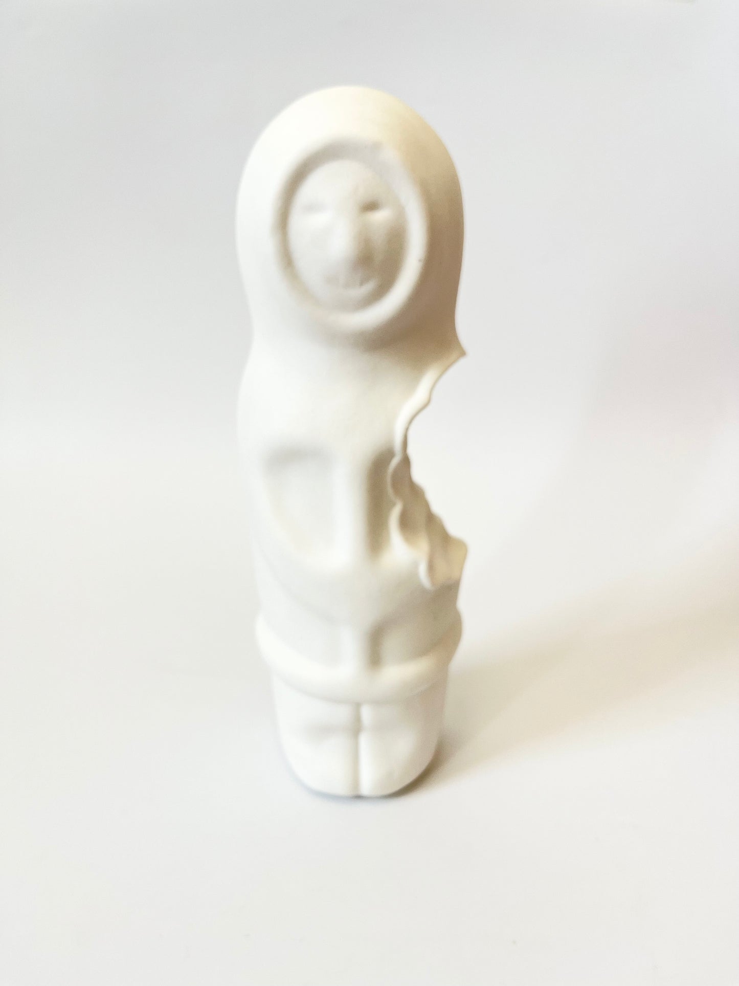 Bite-Out Candyman in Porcelain - White