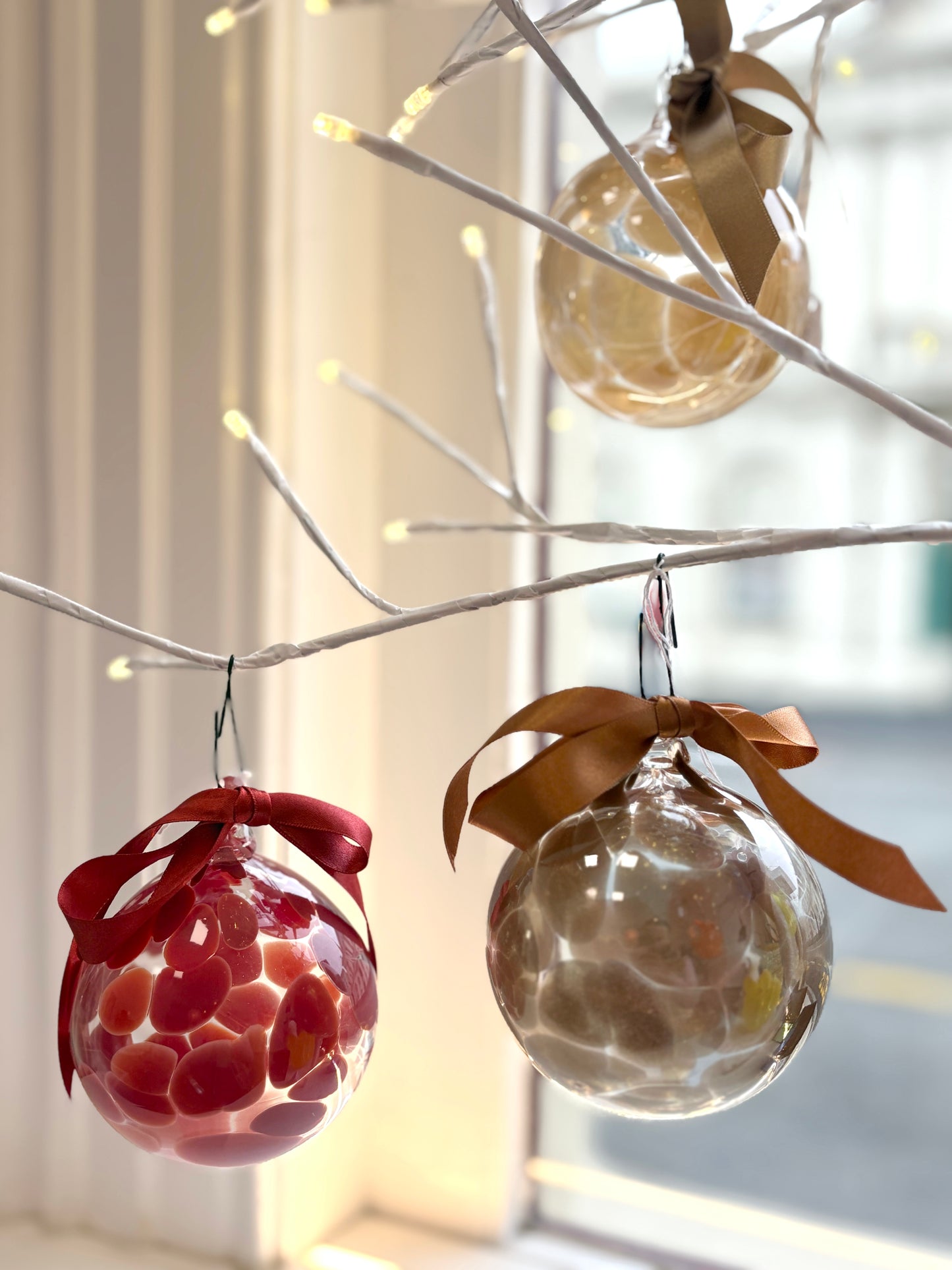 Handblown Glass Bauble - Champagne