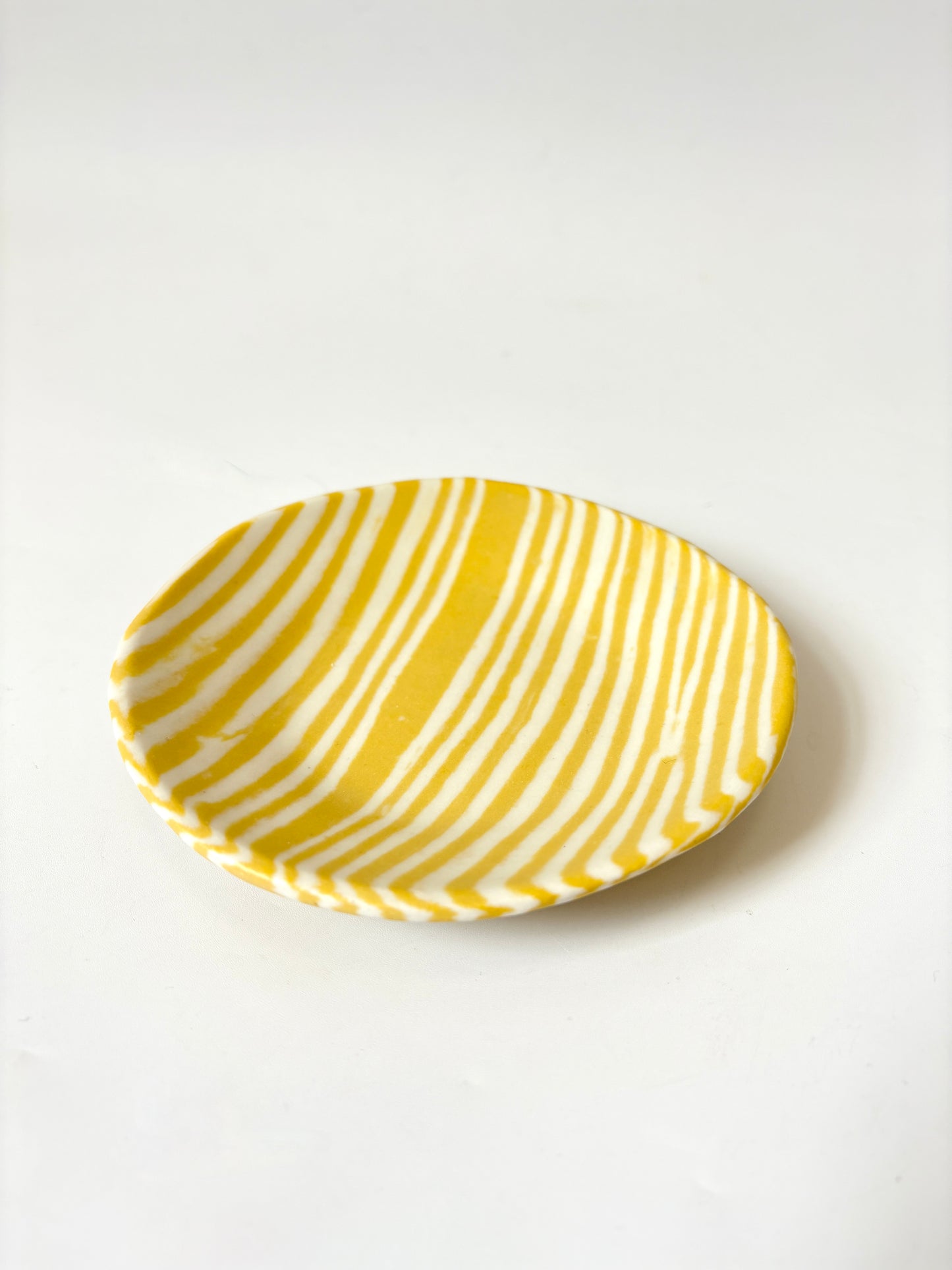 Ceramic Nerikomi Flat Dish - Yellow Stripe