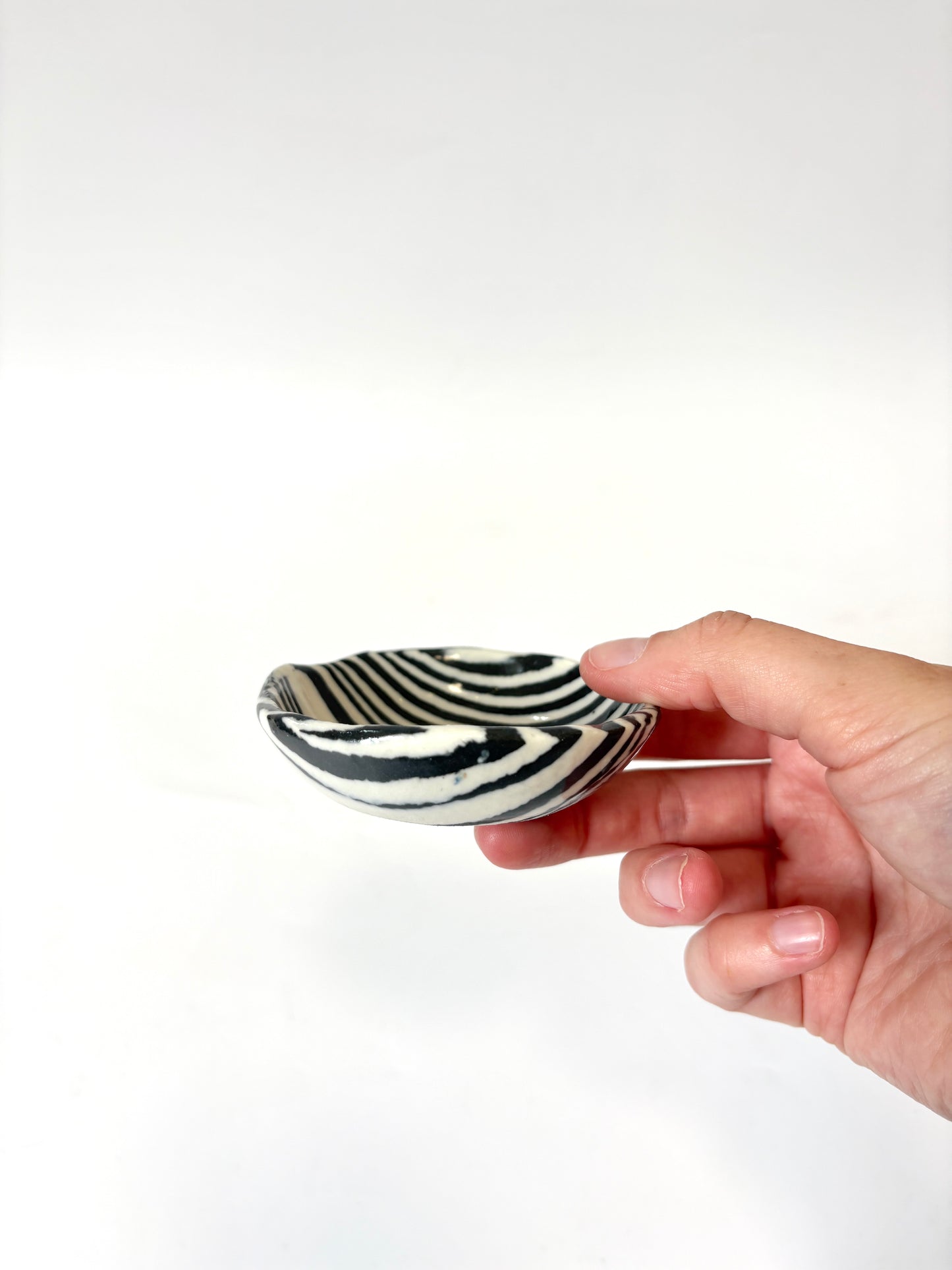 Ceramic Nerikomi Tiny Dish - Black Stripe