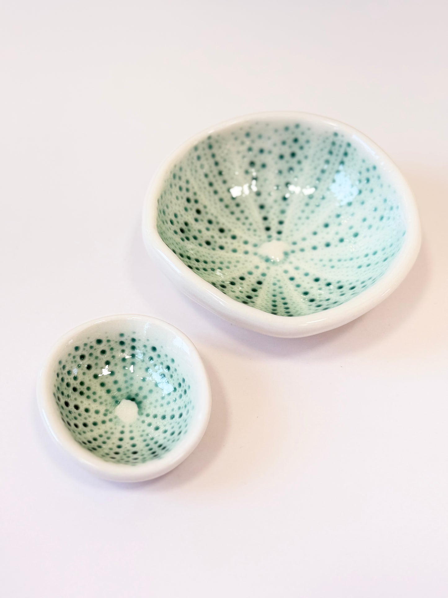 Mini Porcelain Pipi Shell Dish
