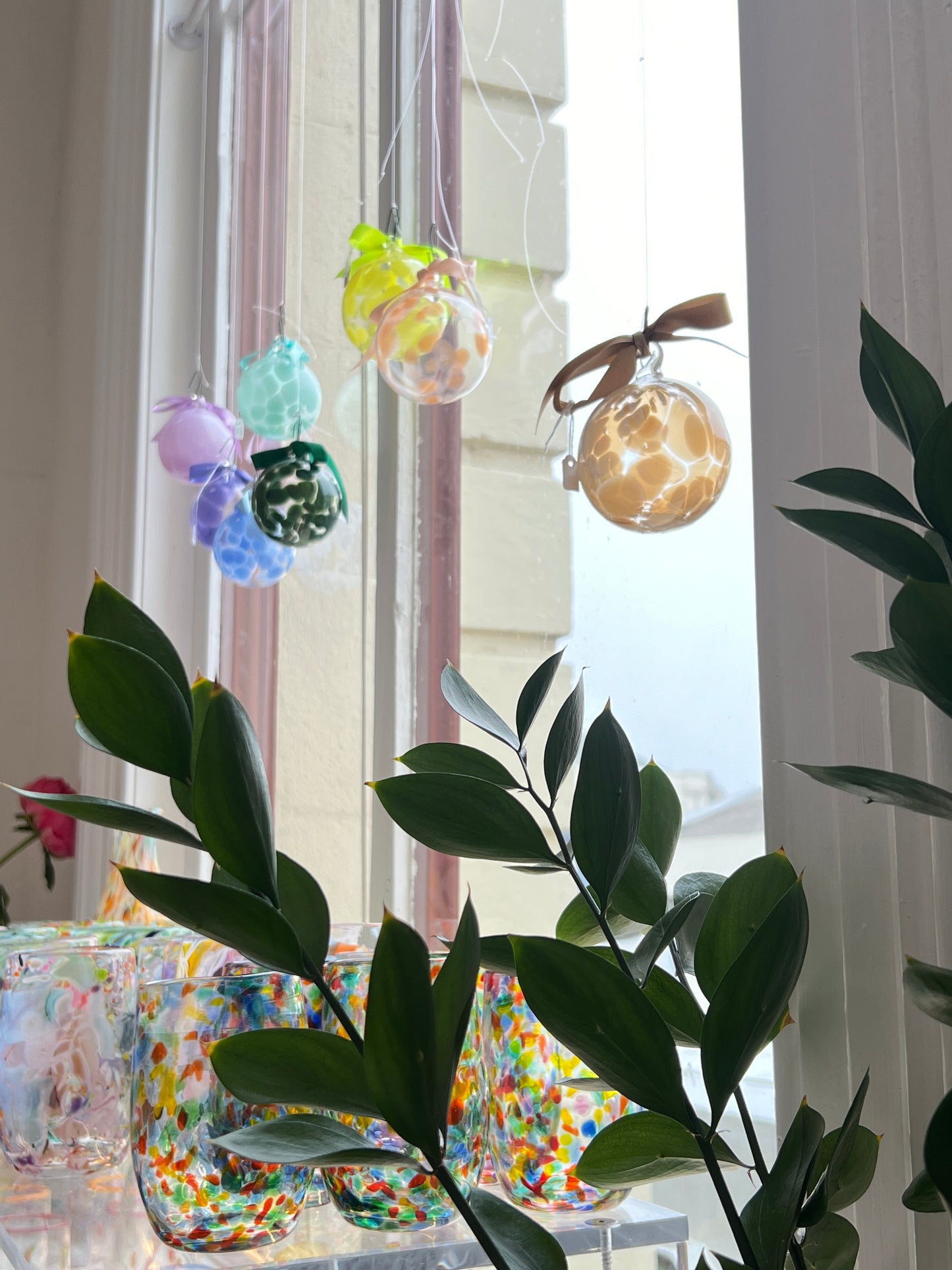 Handblown Glass Bauble - Champagne