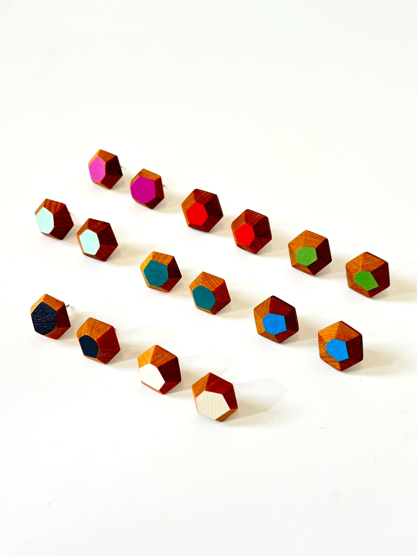 White Faceted Native Timber Studs