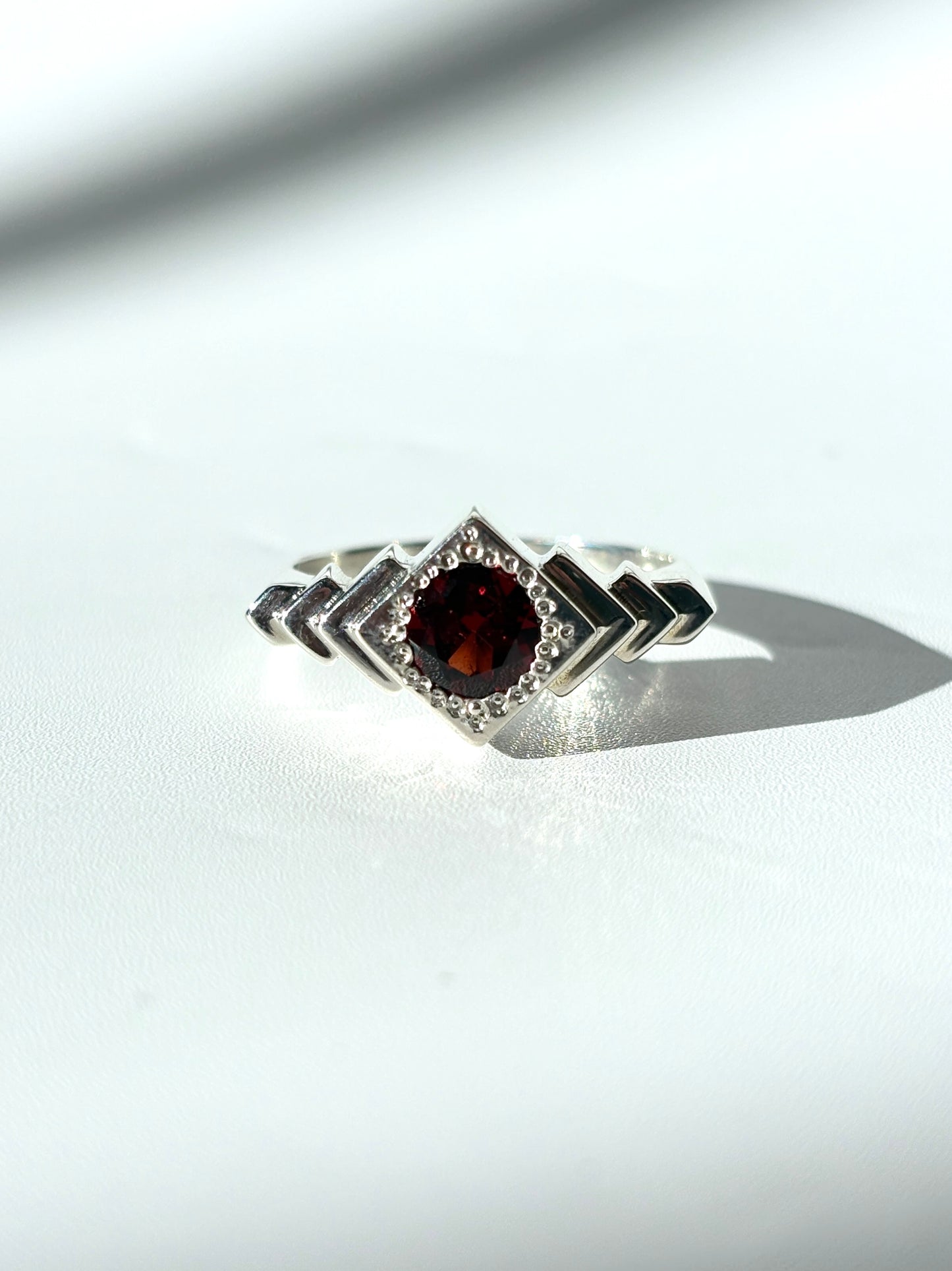 Temple Ring, Sterling Silver & Garnet: Size Q 3/4