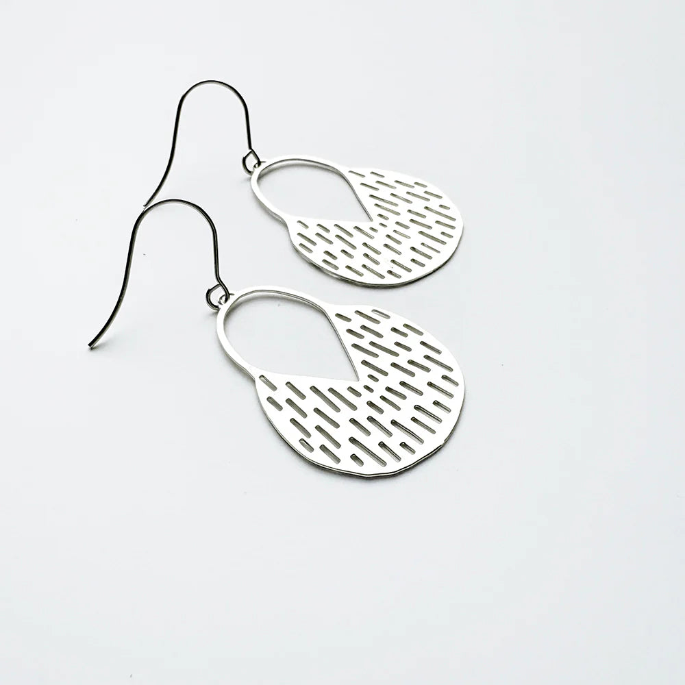 Mini Callisia Earrings in Silver