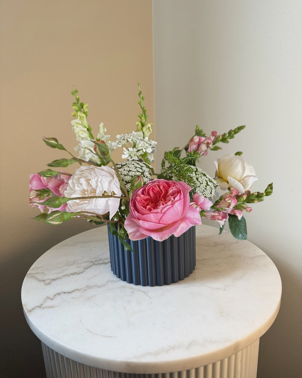Poppy Vase - Navy