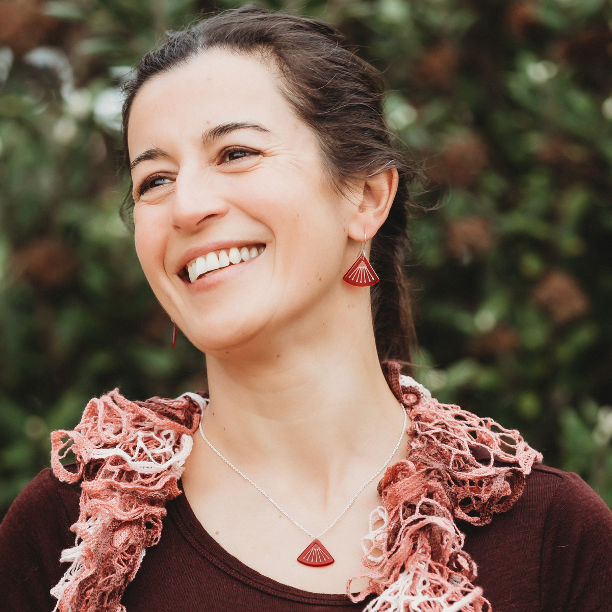 Pōhutukawa Flower Earrings - Red Glass