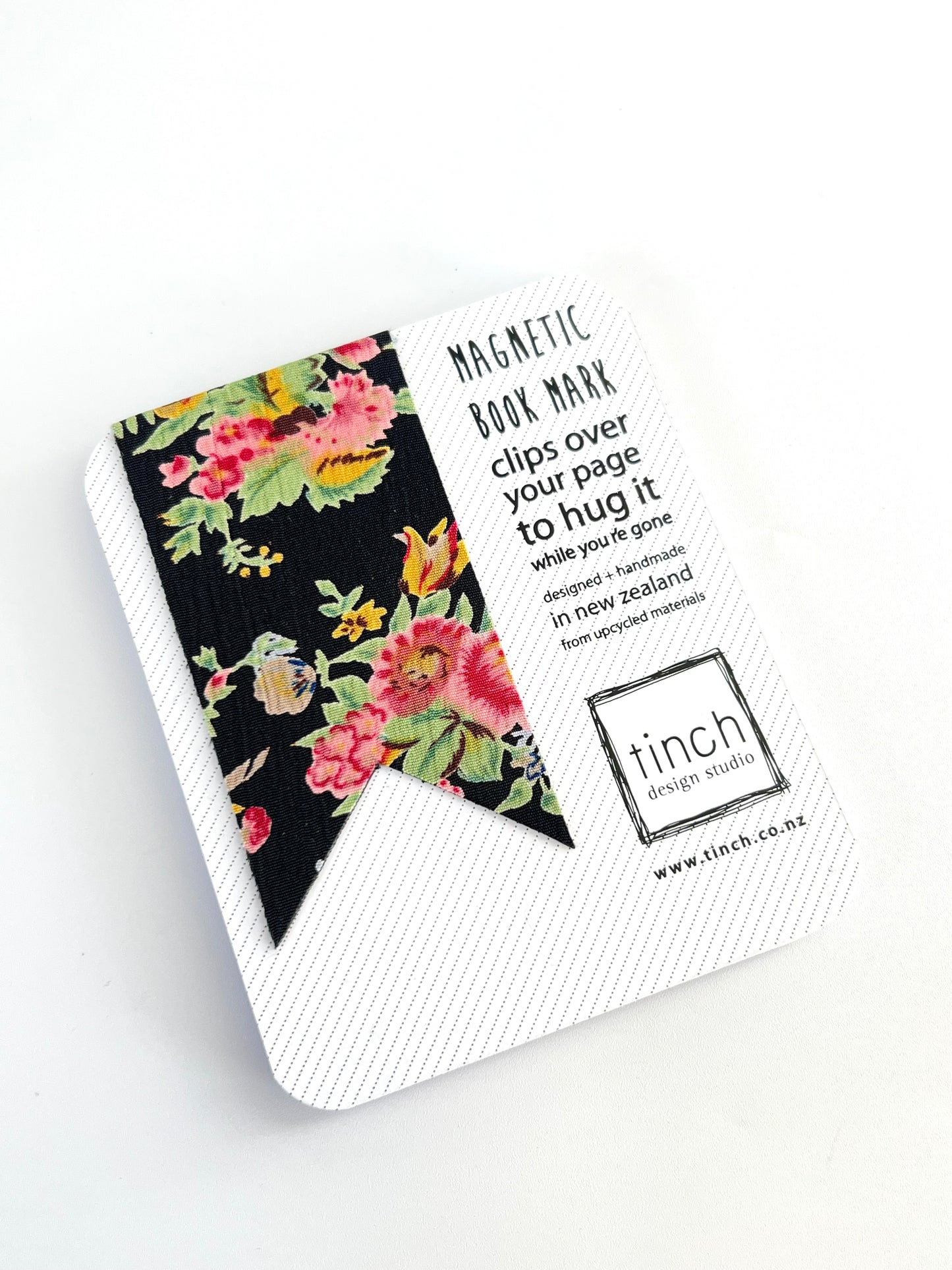 Magnetic Bookmark - Black Floral