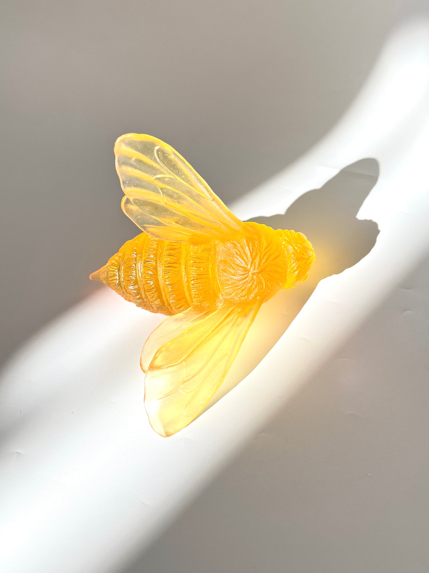 Bee - Yellow - Glass artwork by Luke Jacomb