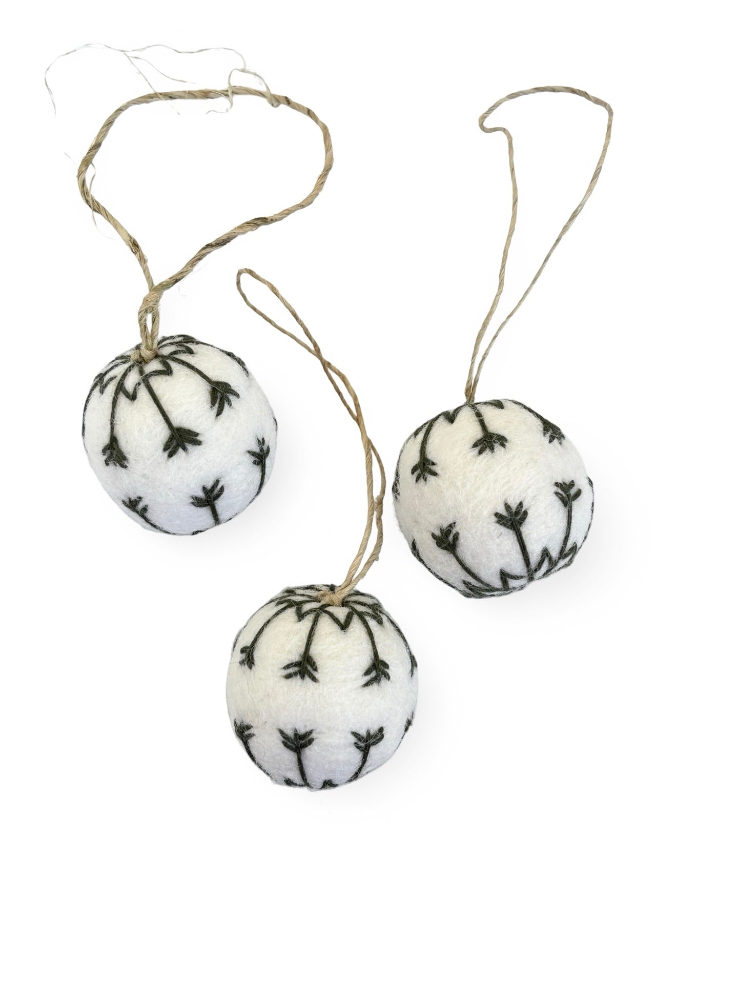 Embroidered Felt Pom-Pom Decoration - White, Green
