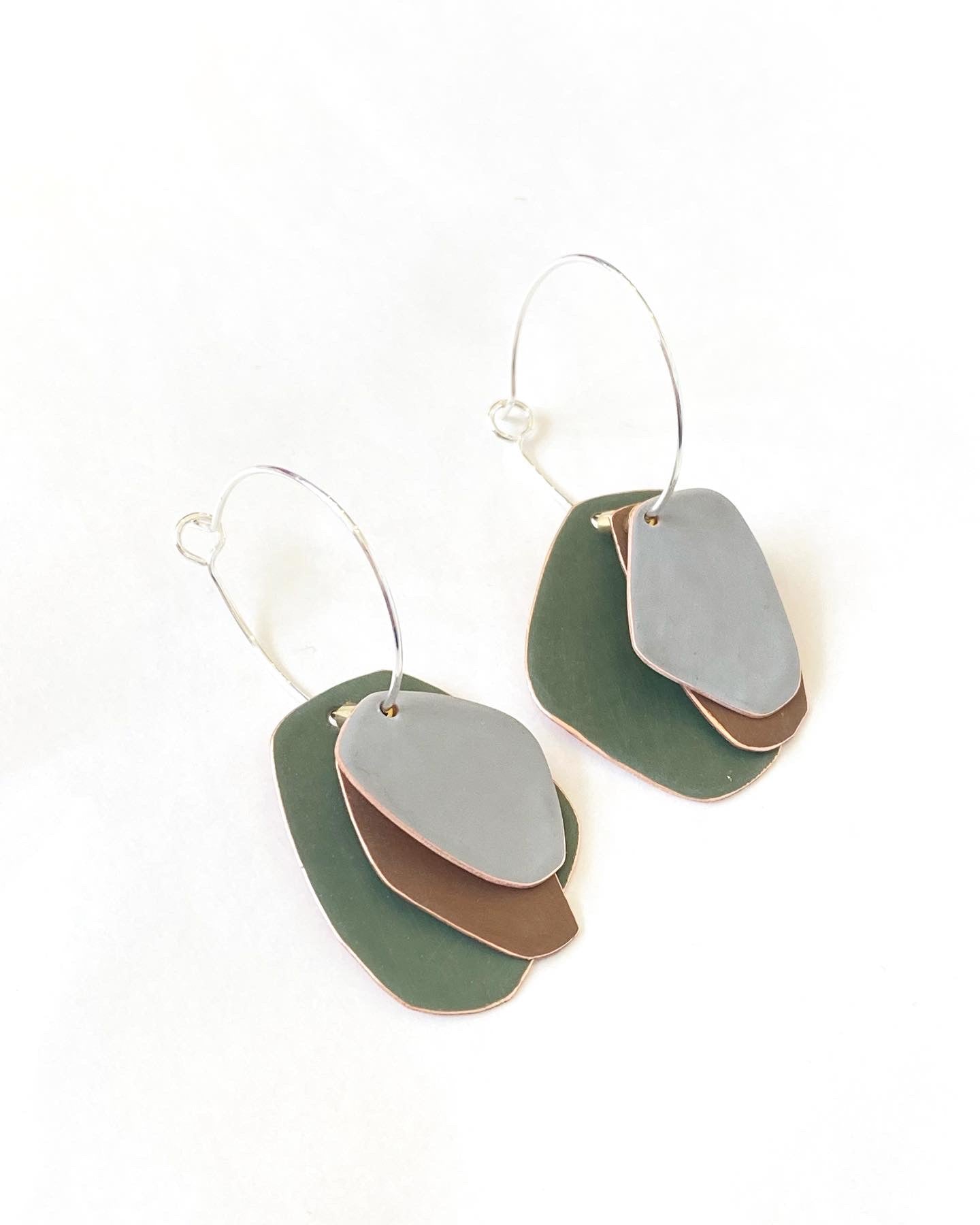 Lou Drop Earrings - Olive, Brown, Light Grey