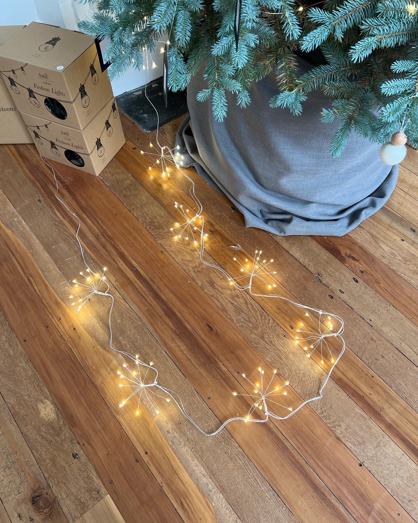 Starburst Garland