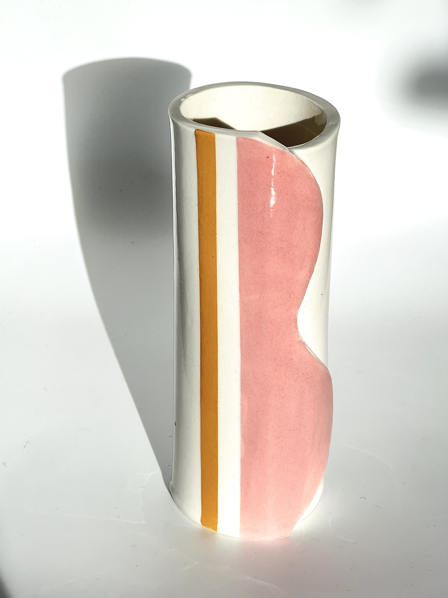 “Wave Vase - Pink”