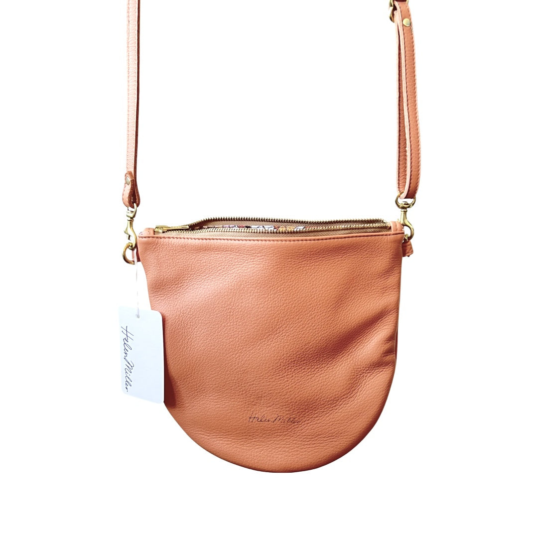 Party Pouch - Peach / Poppies