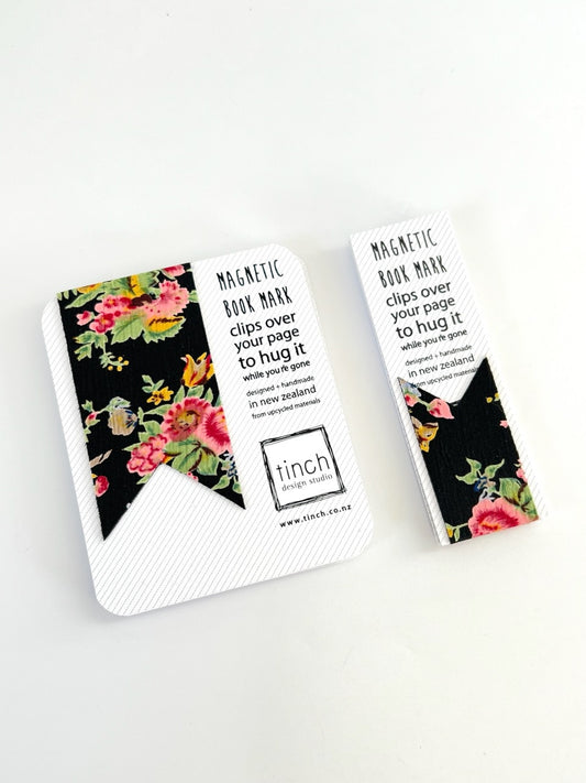 Magnetic Bookmark - Black Floral