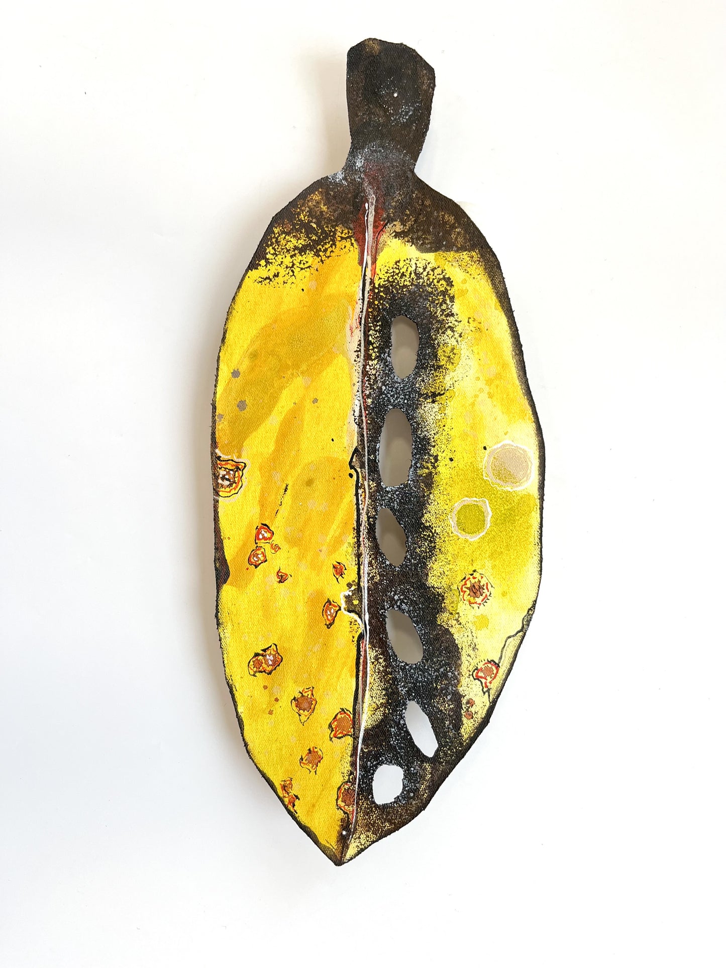 Small Pohutukawa Leaf (17285)