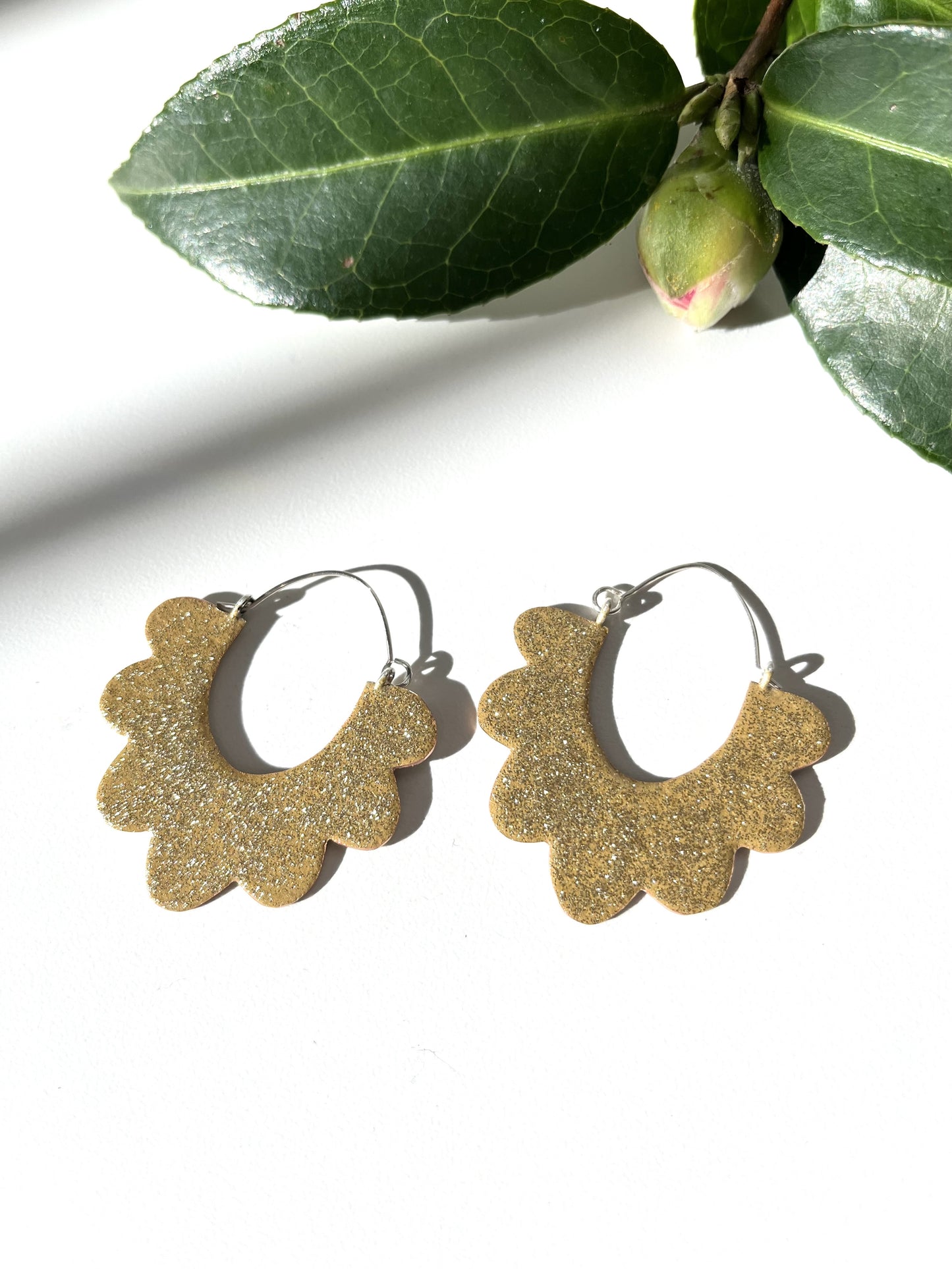 Ruffle Hoop Earrings - Gold Glitter