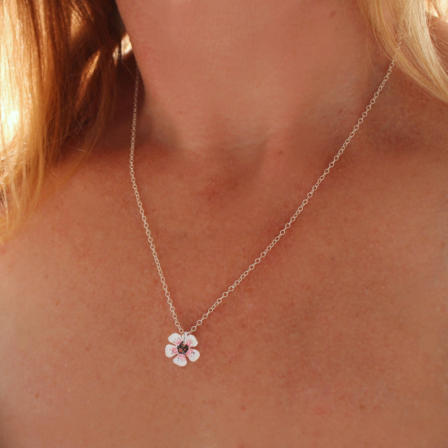 Manuka Flower Necklace