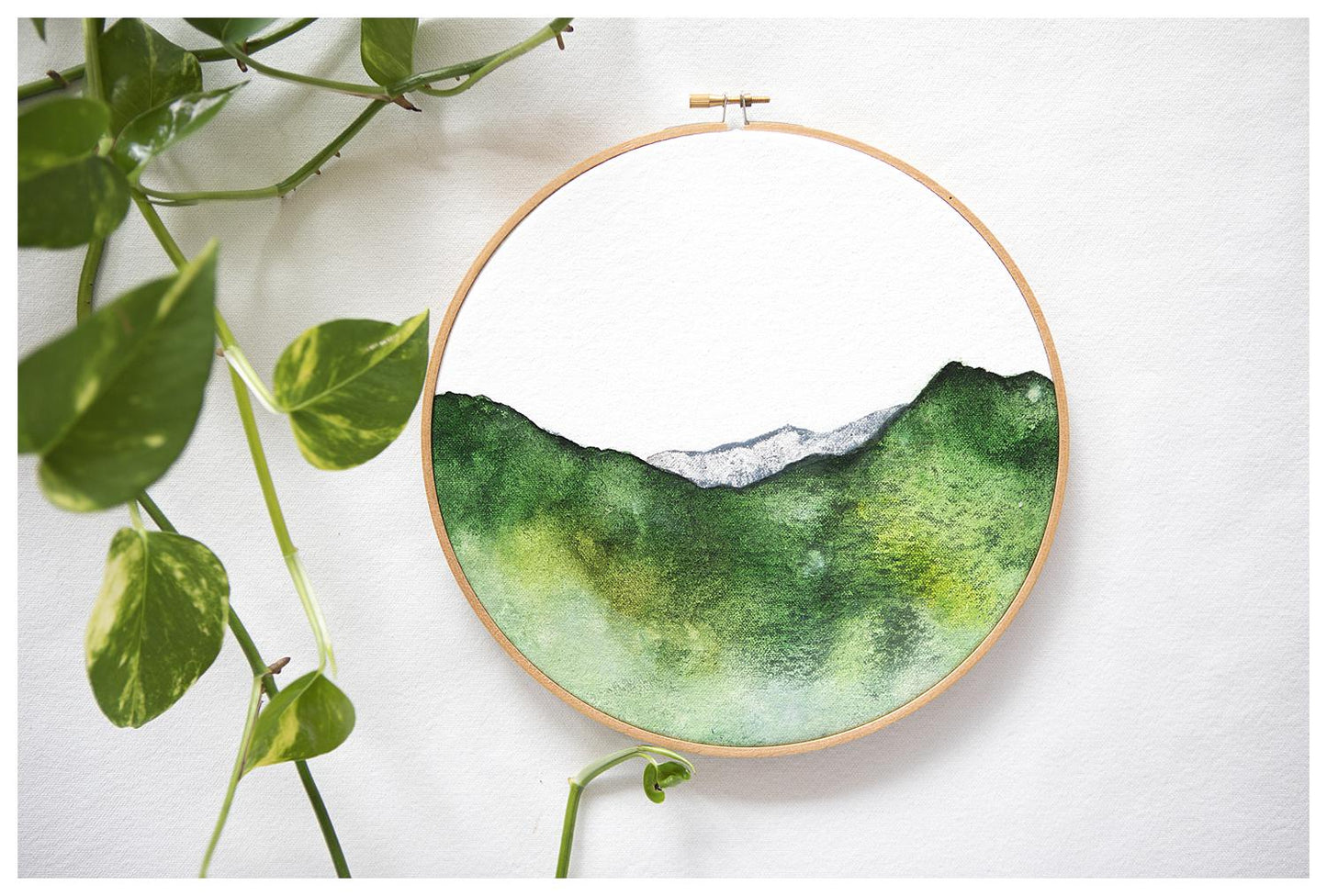 Landscape, Round - Medium - "Travelling Lines II"