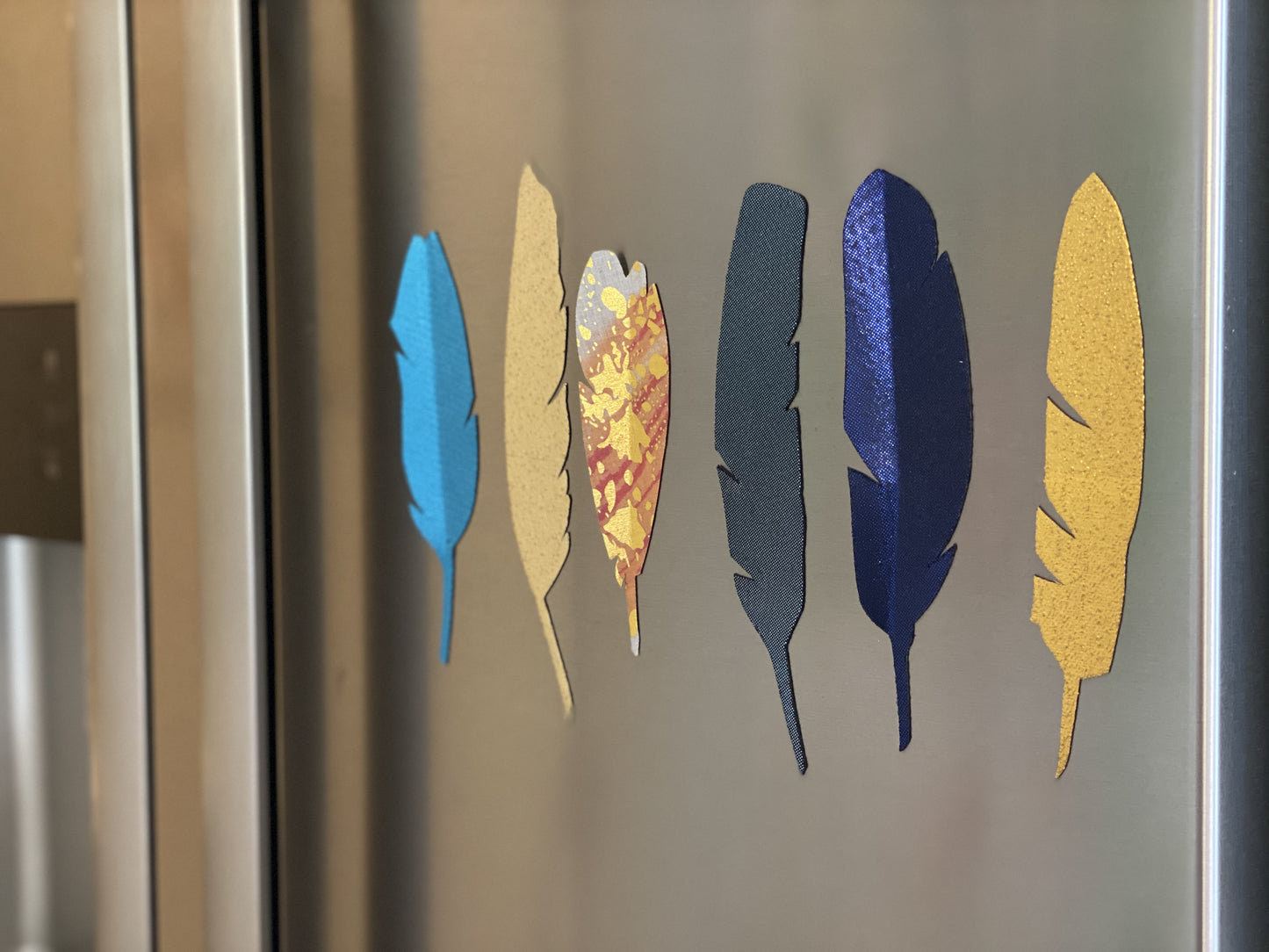 Feather Magnet Set - Mixed Metallics
