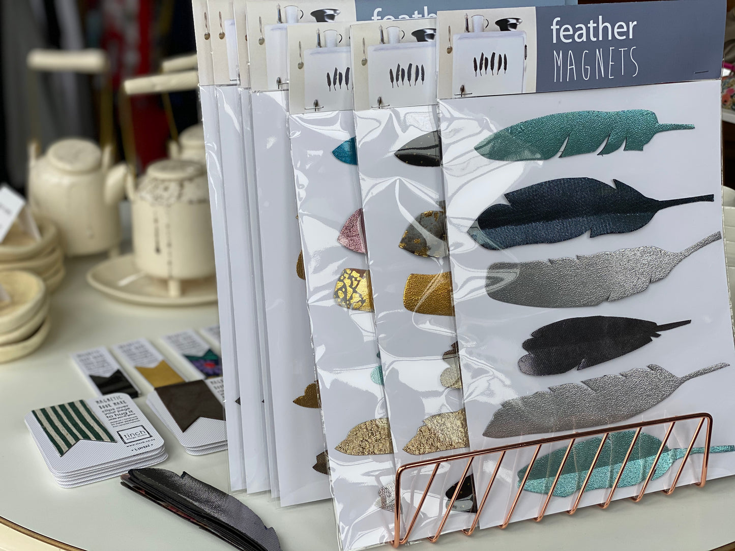 Feather Magnet Set - Mixed Metallics