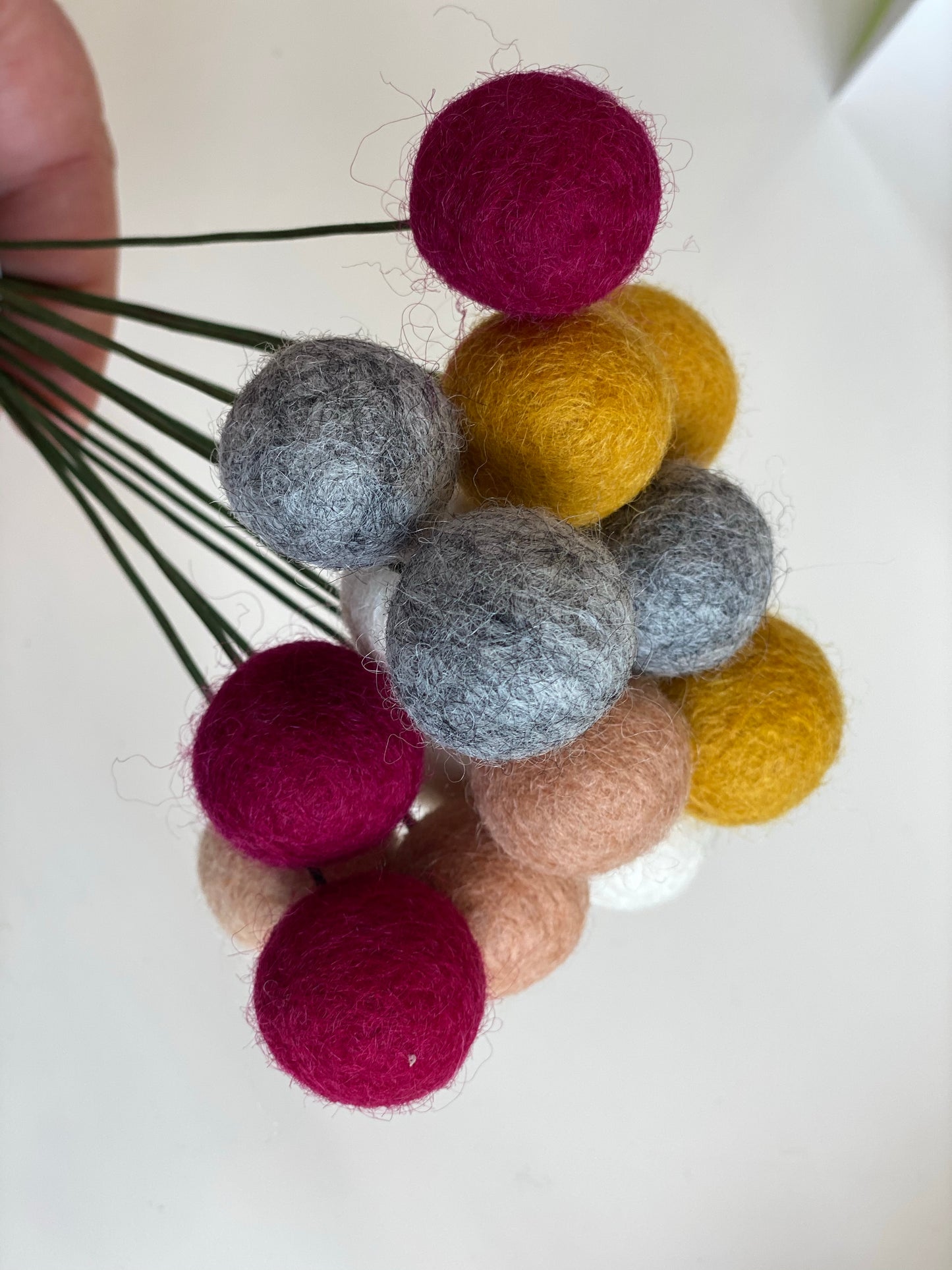 Pom-Pom Flower Singles