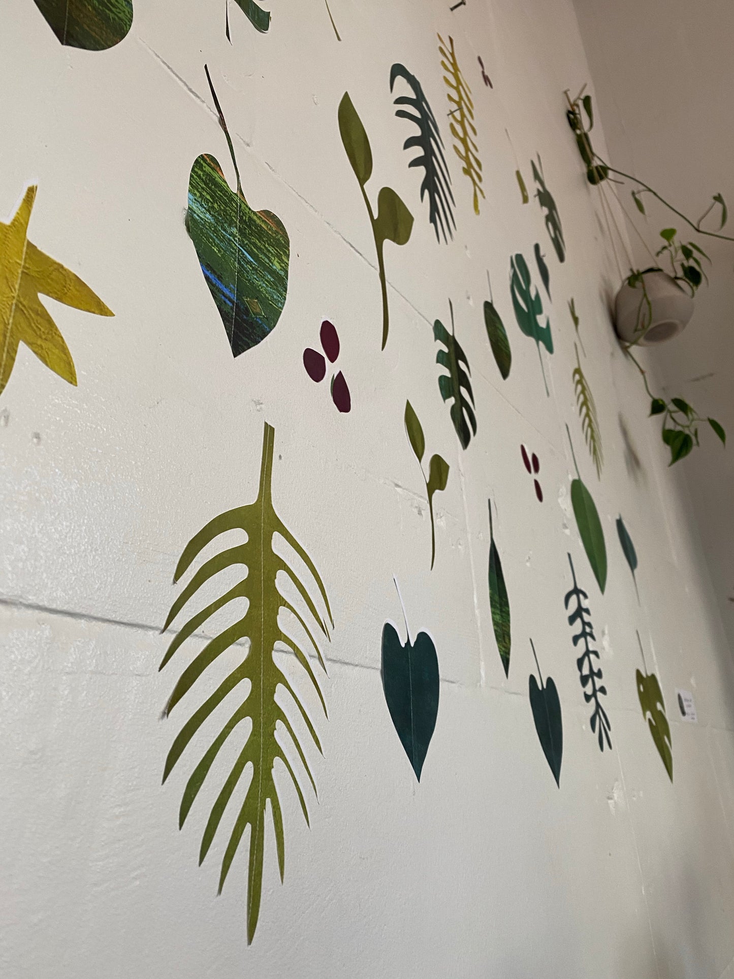 Restickable Botanical leaves