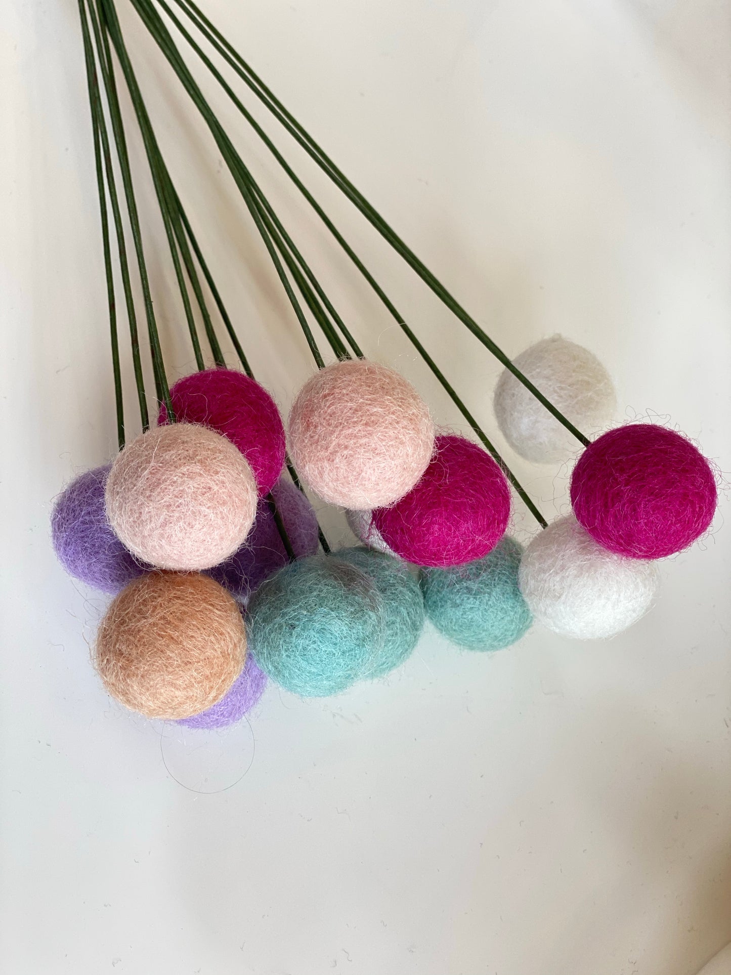 Pom-Pom Flower Singles