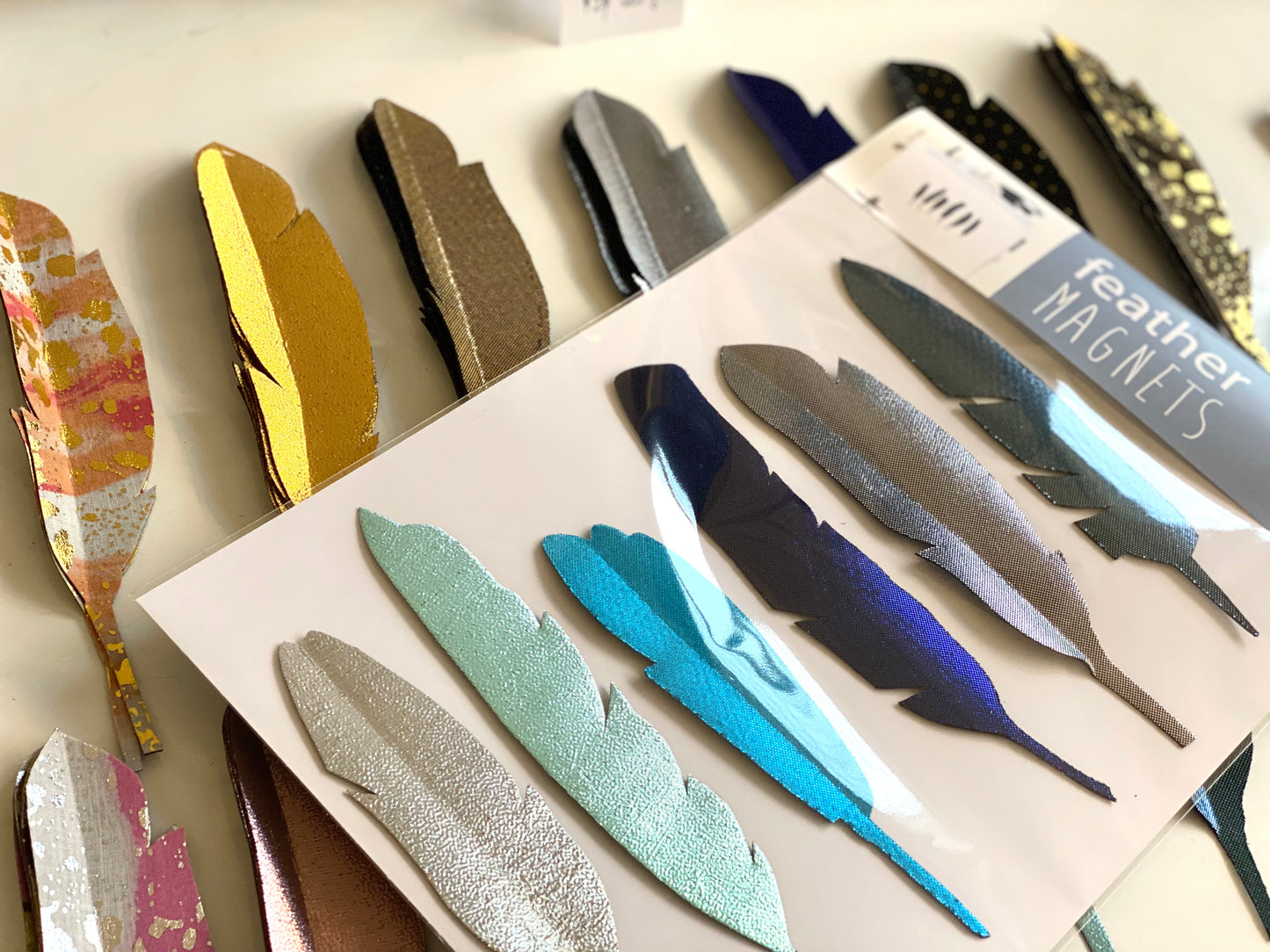 Feather Magnet Set - Mixed Metallics