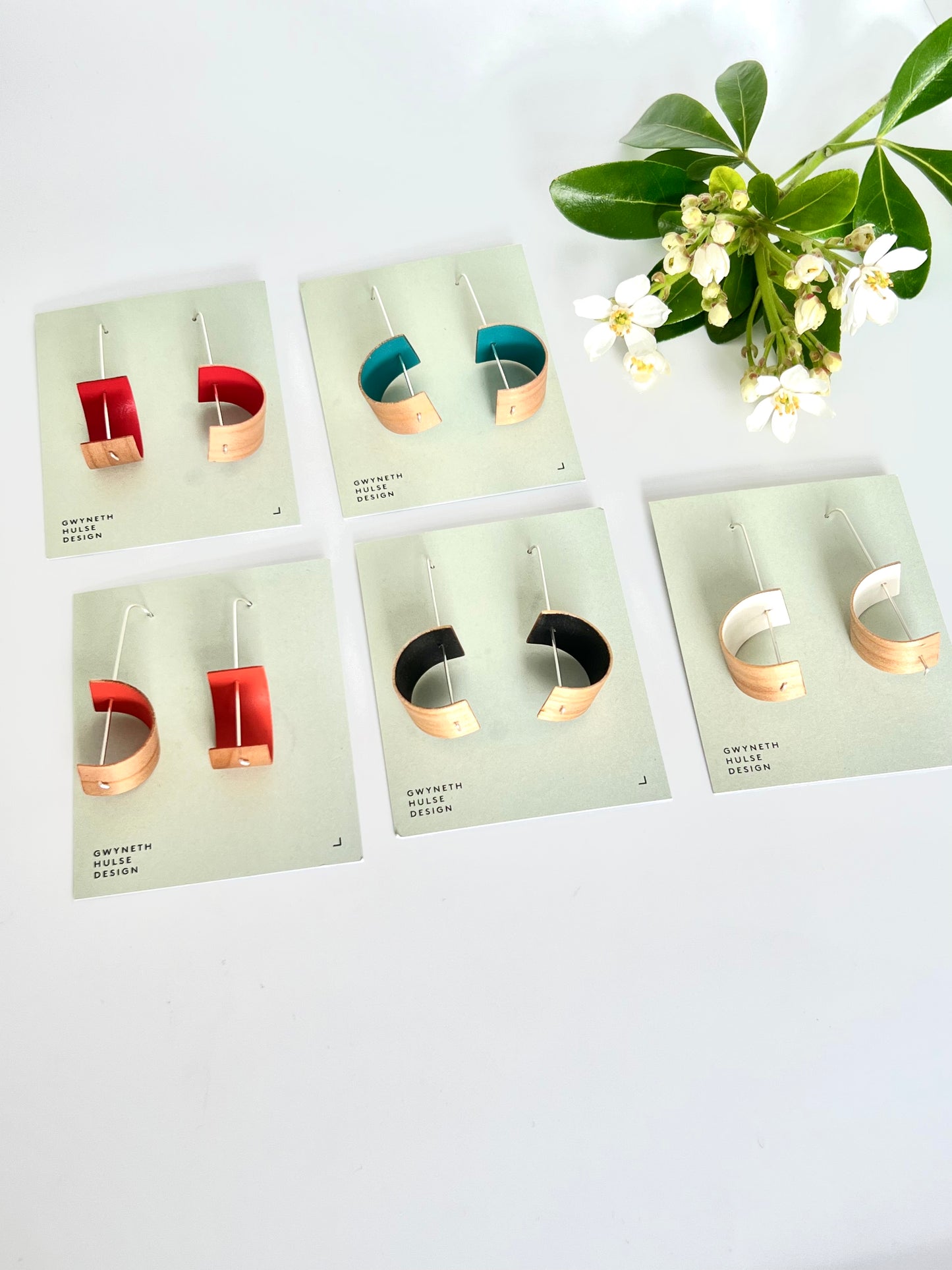 Matai Disc Earrings - Black