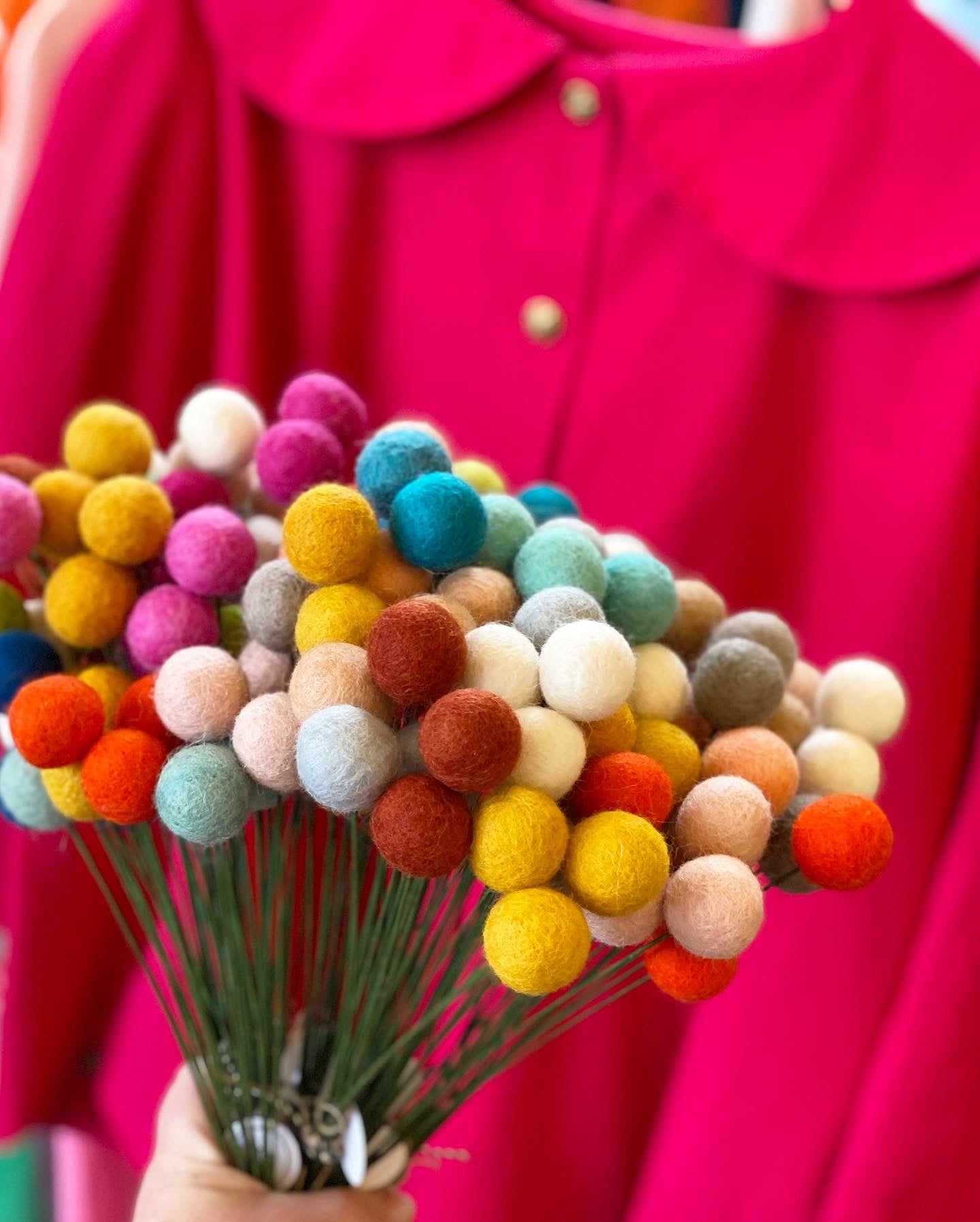 Pom-Pom Flower Singles