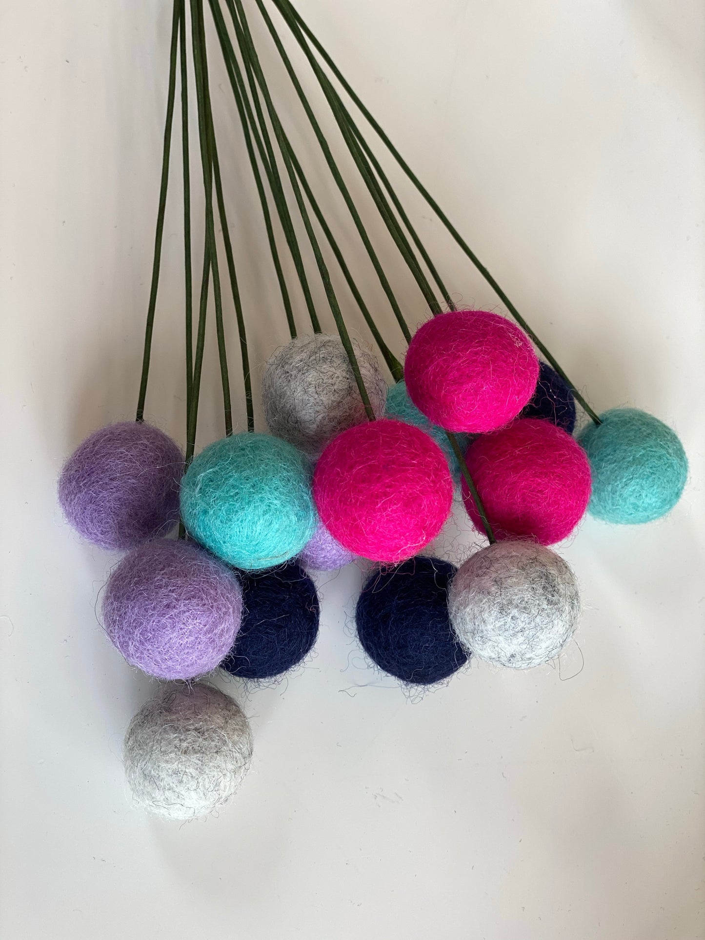 Pom-Pom Flower Singles