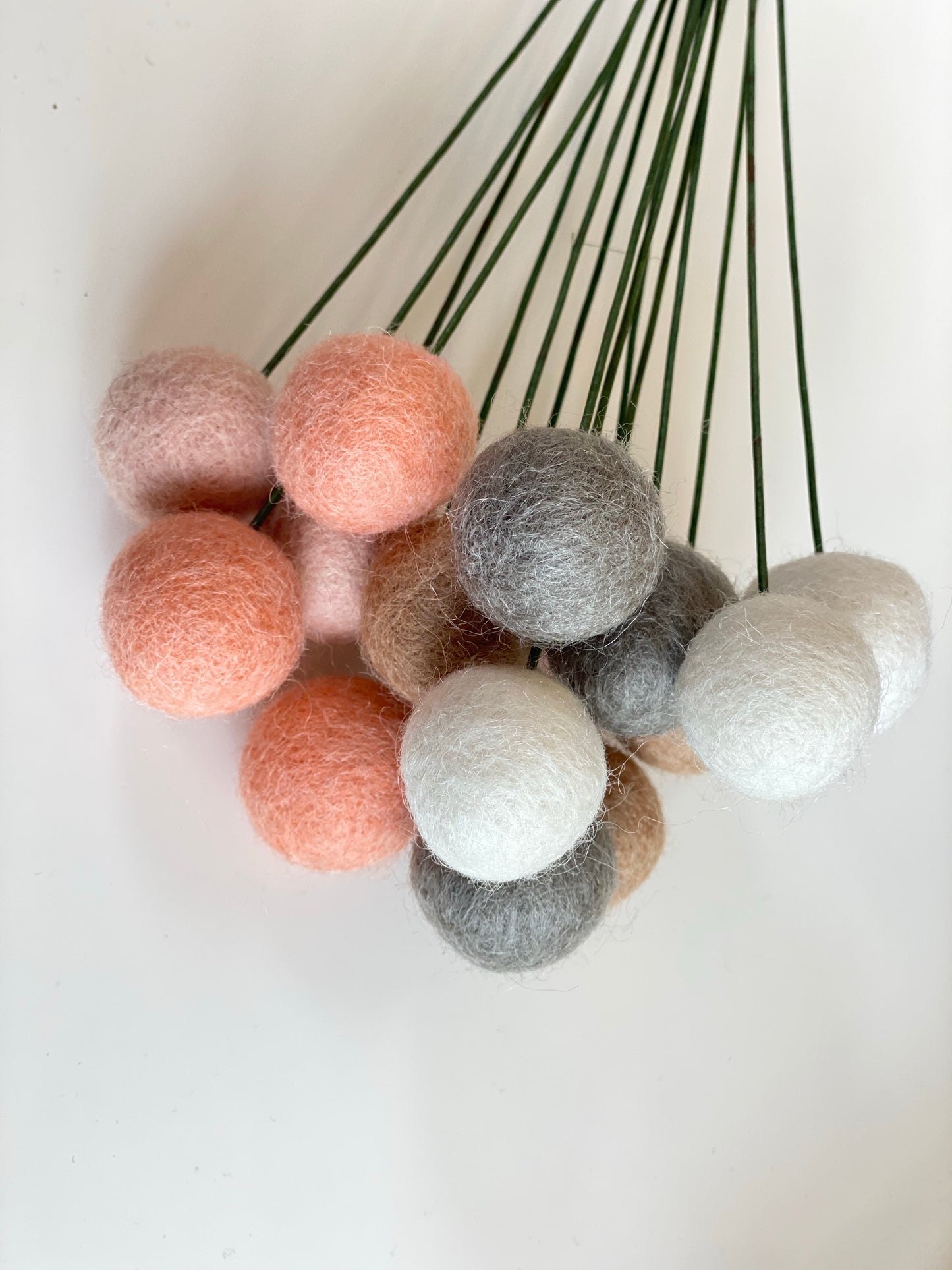 Pom-Pom Flower Singles